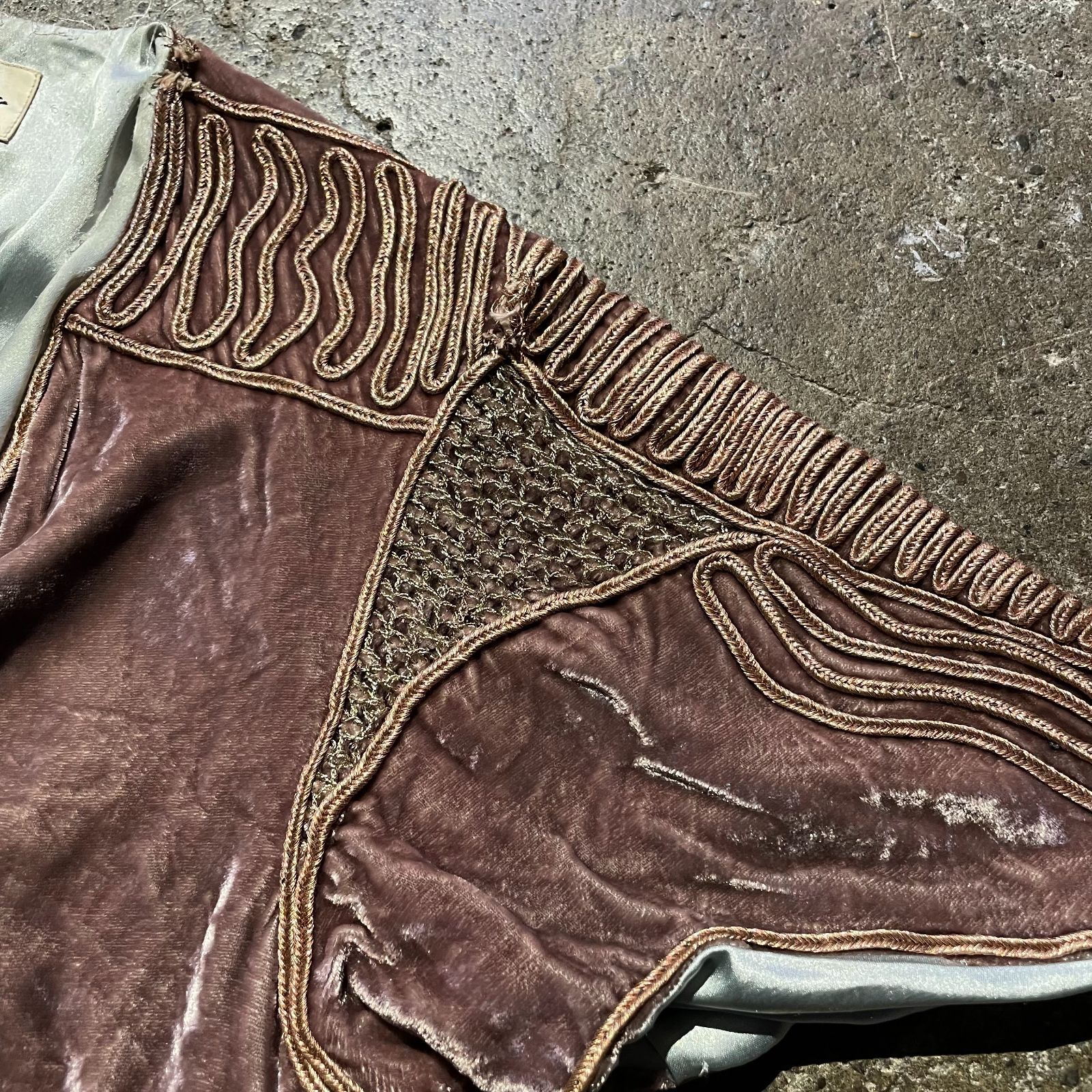 SHARE SPIRIT シルク 刺繍 デザイン ベスト シェアースピリット 別珍