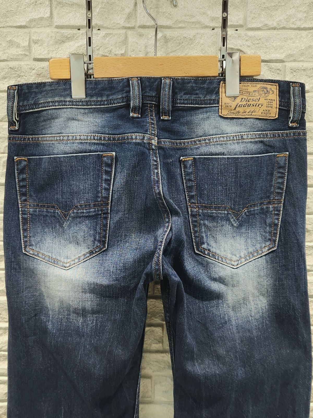 DIESEL VIKER W28 L32 ダメージデニム DIESEL VIKER W28 L32 ダメージ