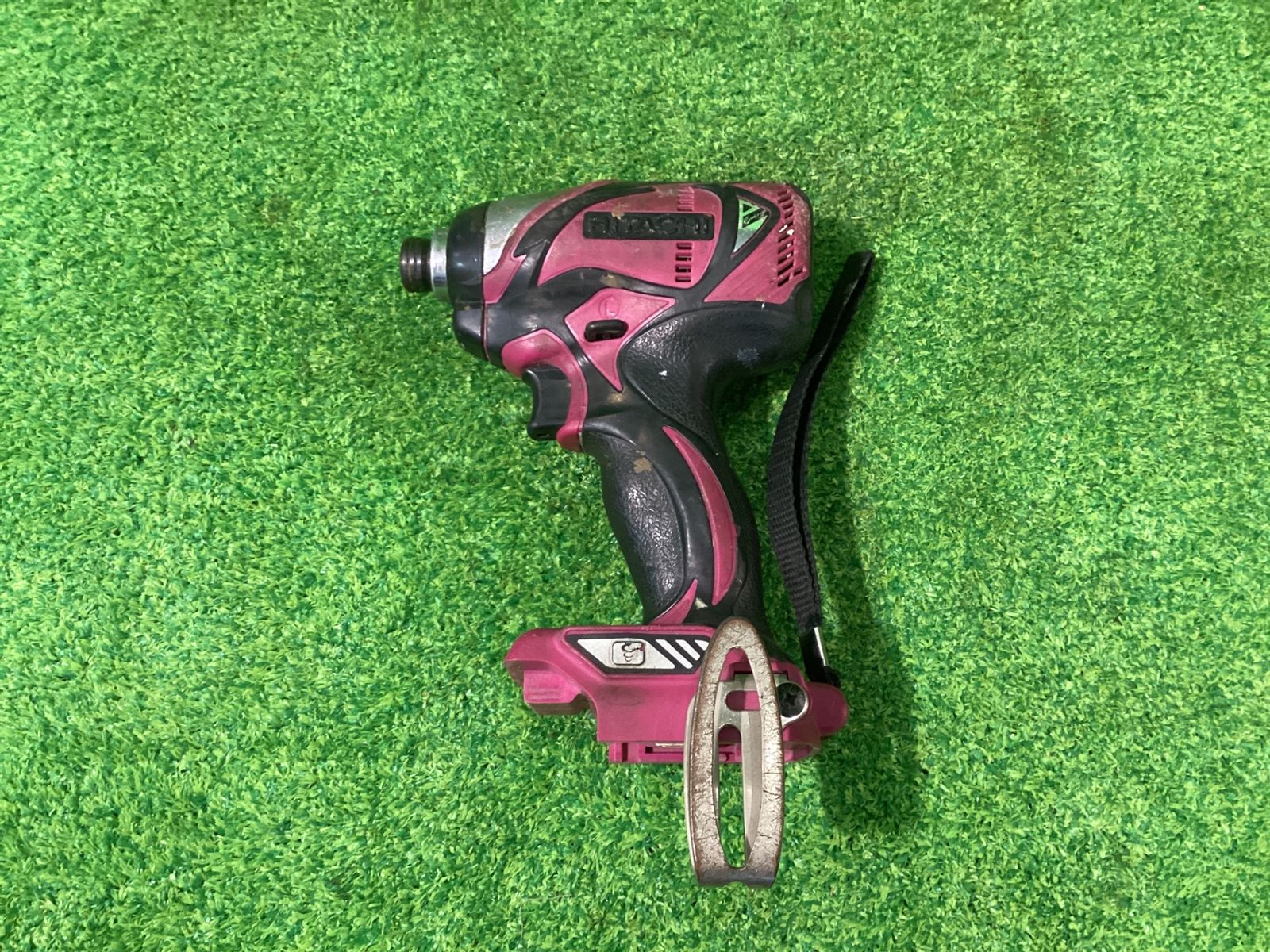 充電式 14.4V コードレスインパクトドライバ（防じん・耐水タイプ 
