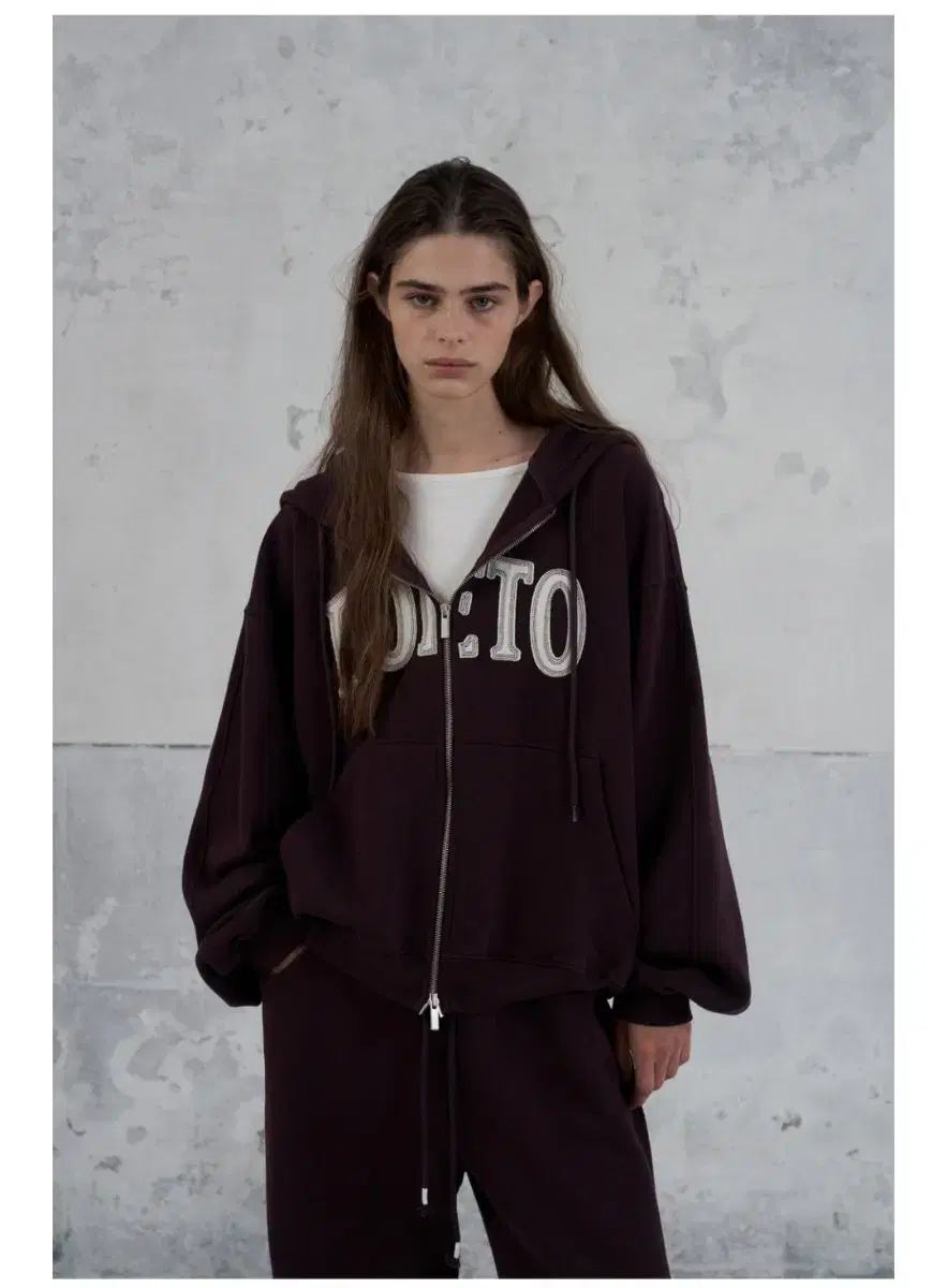 ポエト ウォッシュDAY ジップアップフーディー バーガンディ
