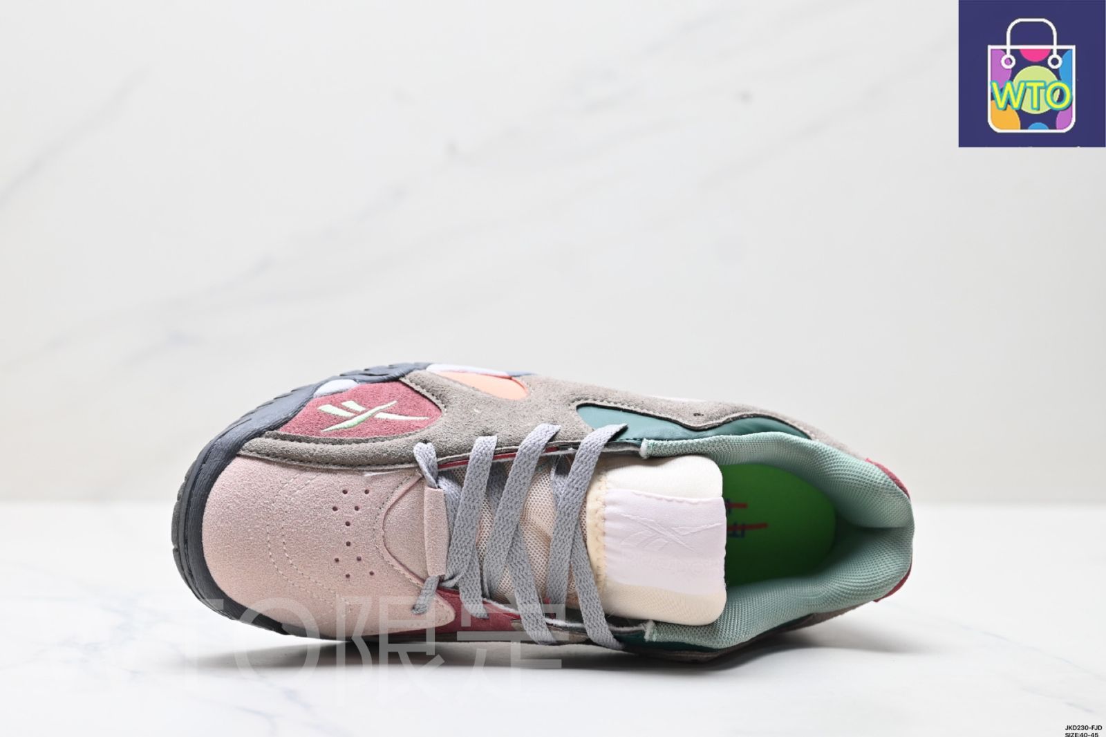 Reebok リーボック Kamikaze カミカゼ 坎普火山系列 2 Low キャンプ