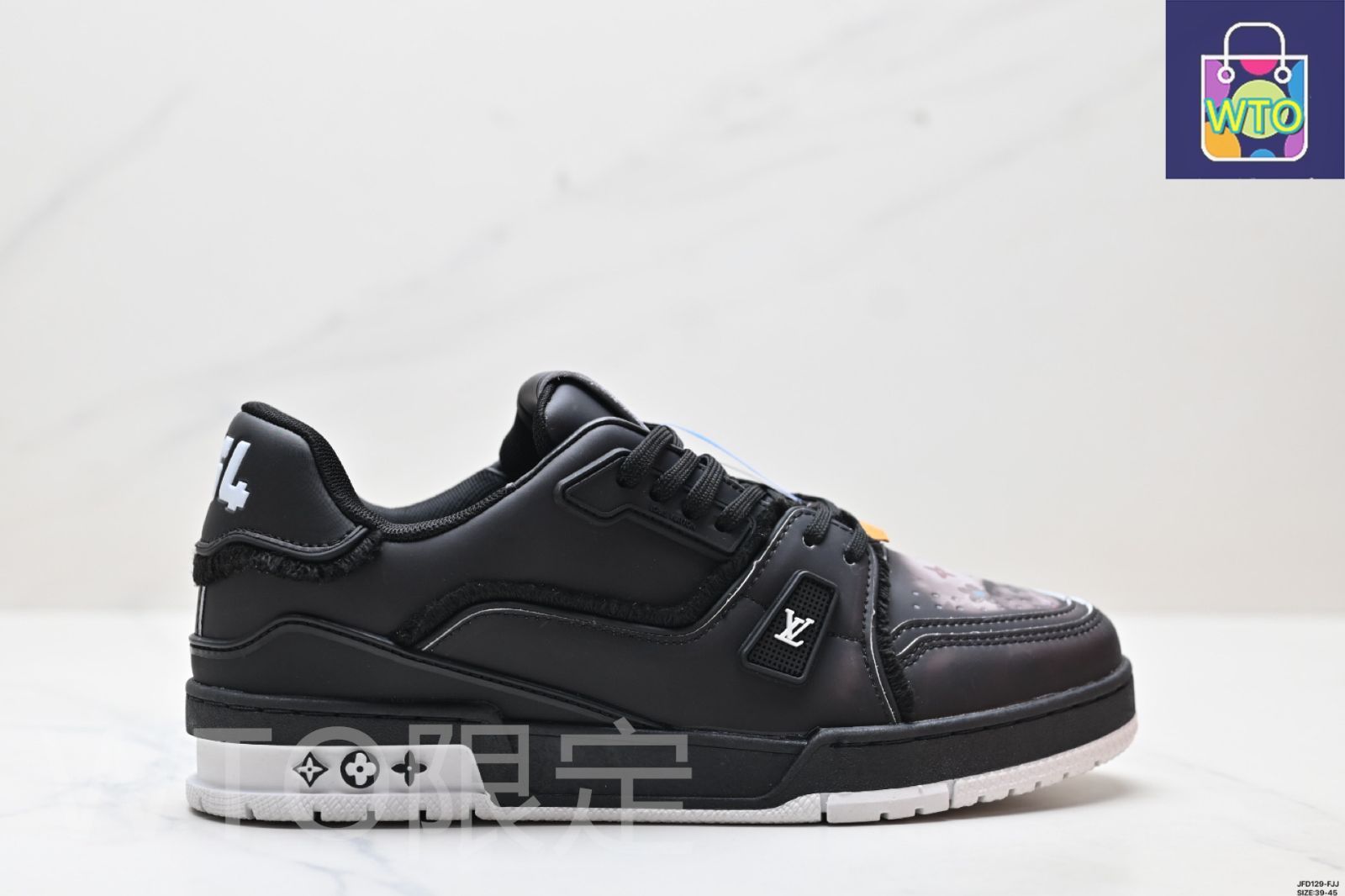 LV（ルイヴィトン）Louis Vuitton Trainer Sneaker Low レジャー