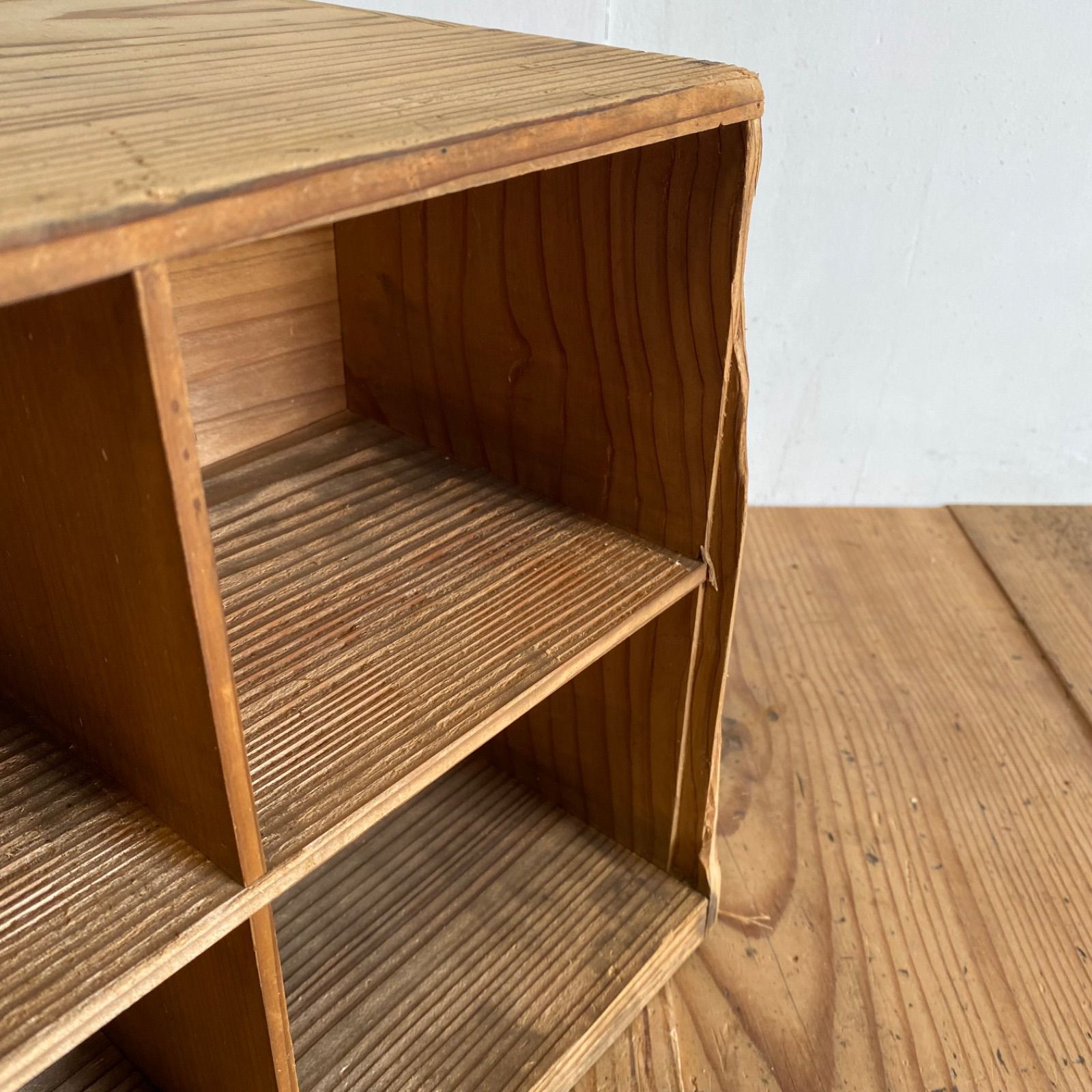 アンティーク 木製 仕切り棚 無垢材 y44