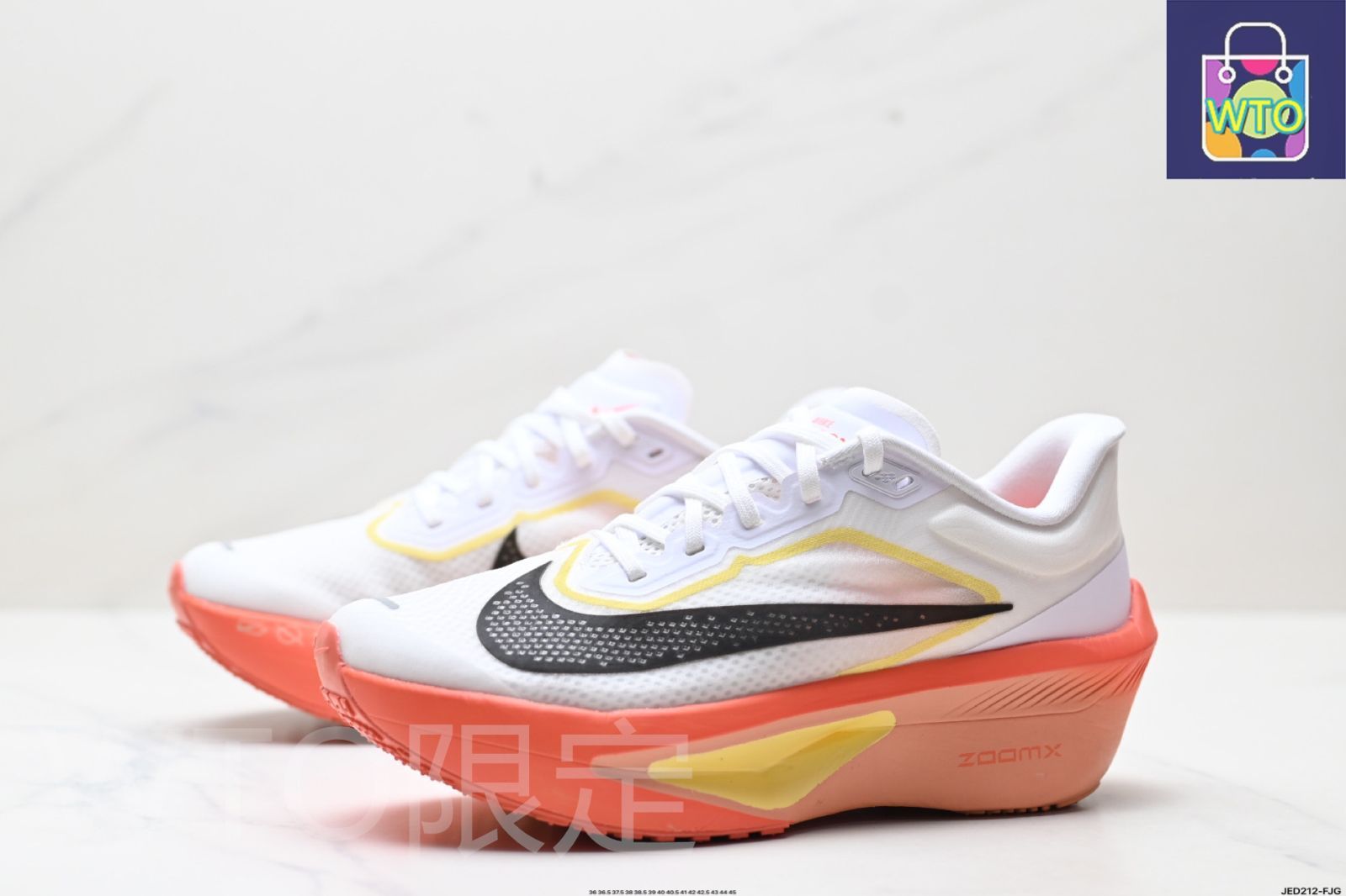 今日特価】NIKE ZoomX Invincible Run Flyknit FK6 Zoom Fly 6 送料
