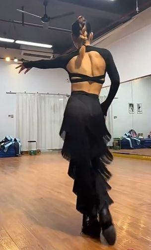 レオダートトップス＋フリンジパンツ 上下セット ラテンドレス