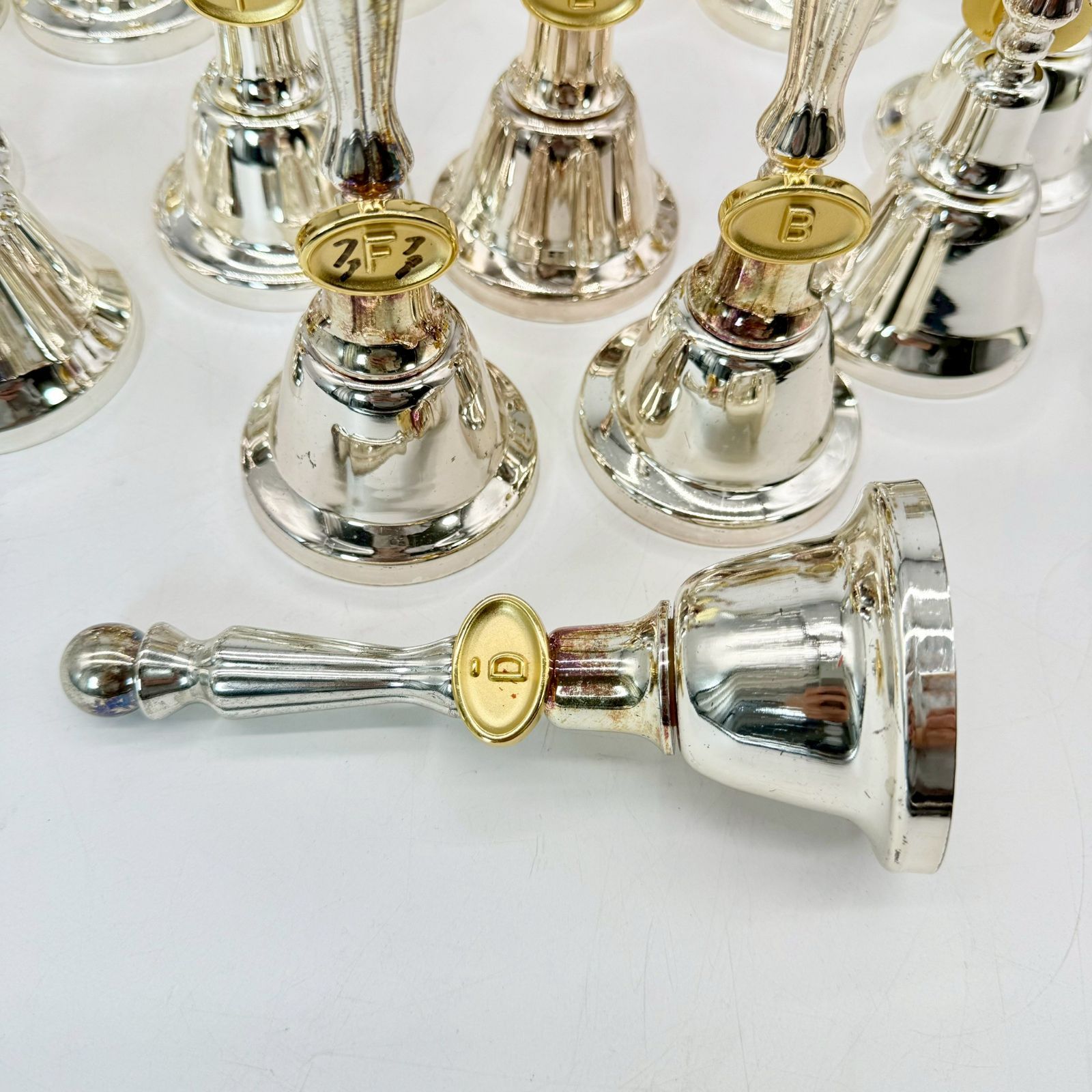 ハンドベル 27音 ミュージックベル ゼンオン ZEN-ON ゼンオン ミュージックベル 27音 ZEN-ON ハンドベル - メルカリ