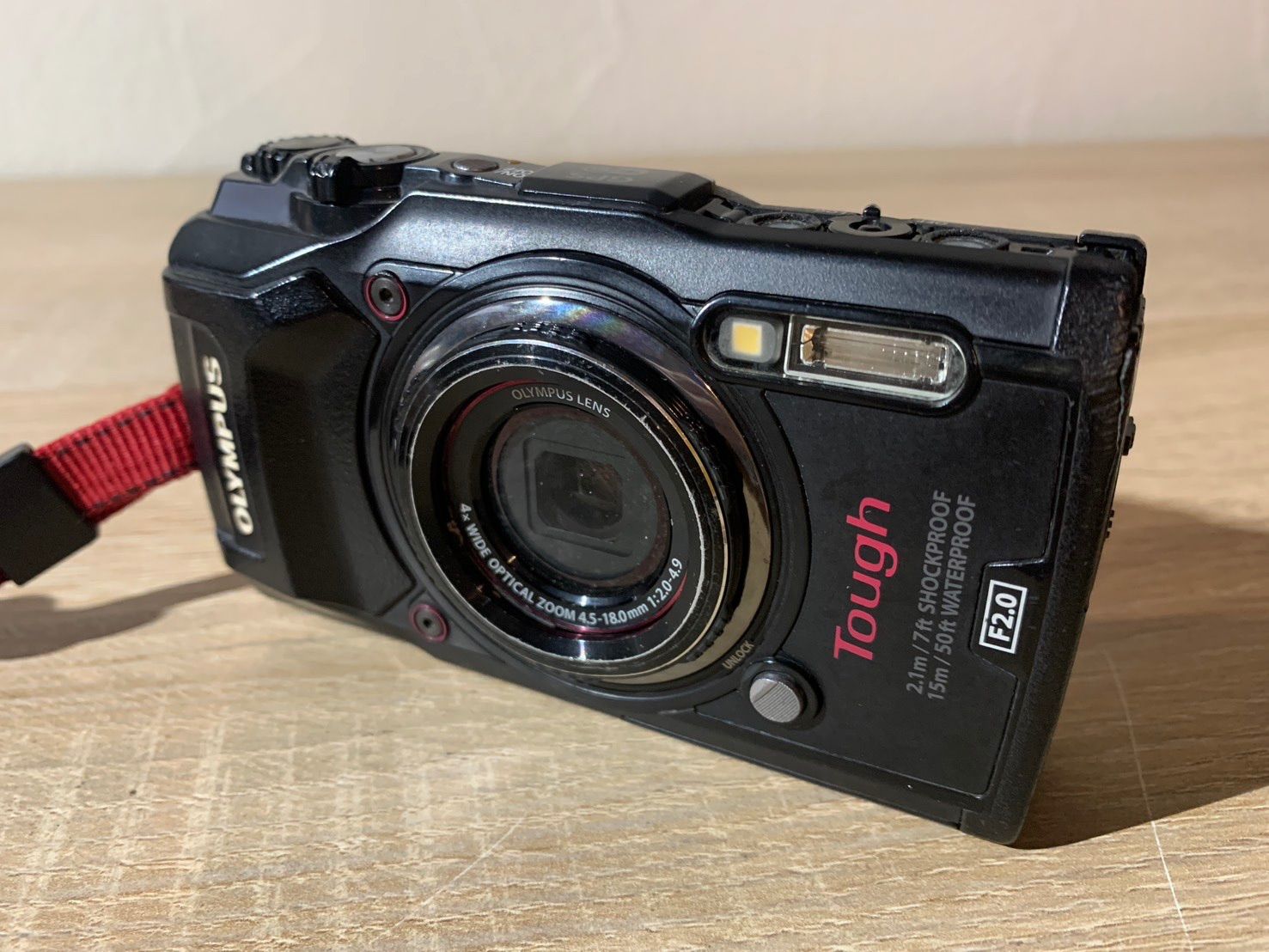 6703 OLYMPUS TOUGH TG-5 レッド デジカメ