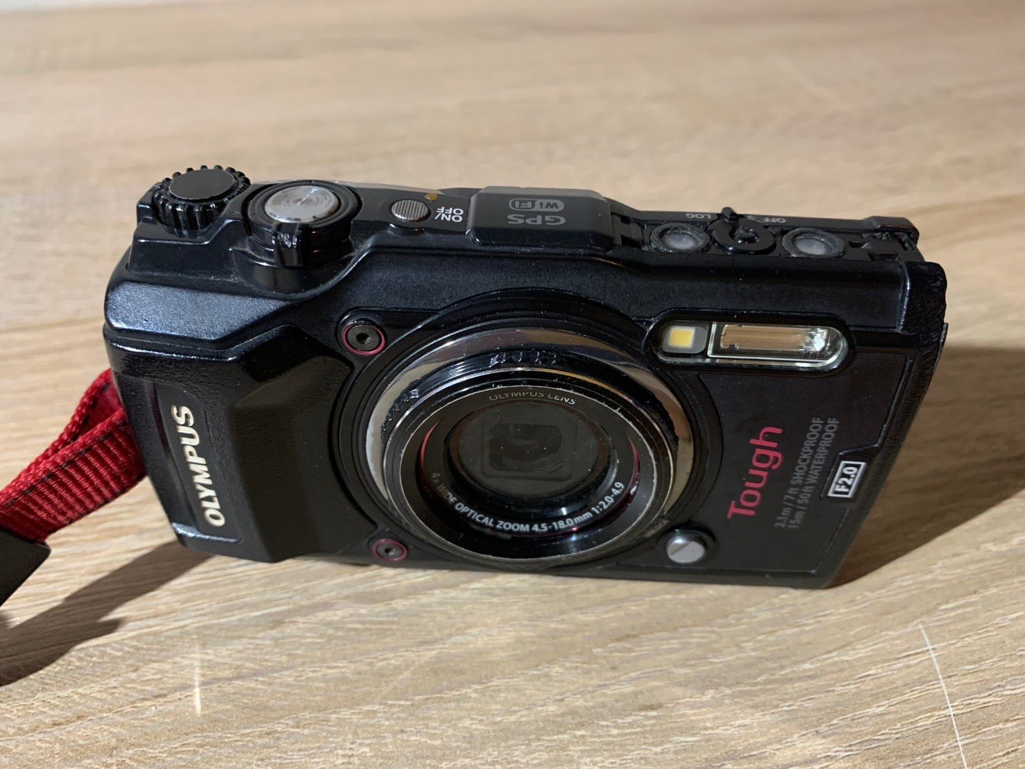 6703 OLYMPUS TOUGH TG-5 レッド デジカメ