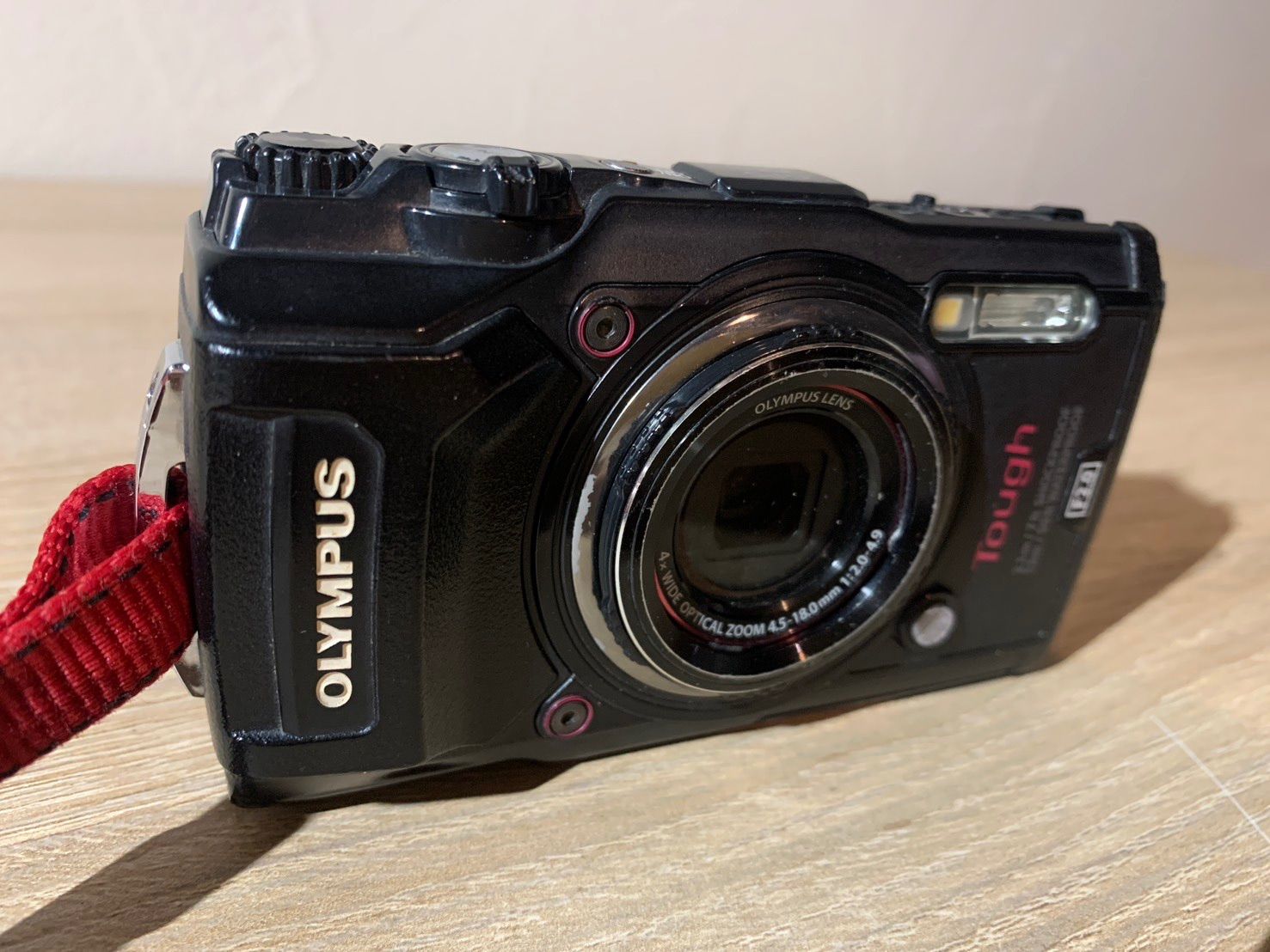 6703 OLYMPUS TOUGH TG-5 レッド デジカメ