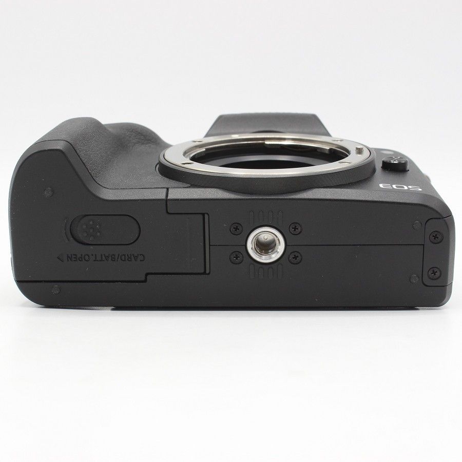 美品】Canon EOS Kiss M EF-M18-150 IS STM レンズキット ブラック