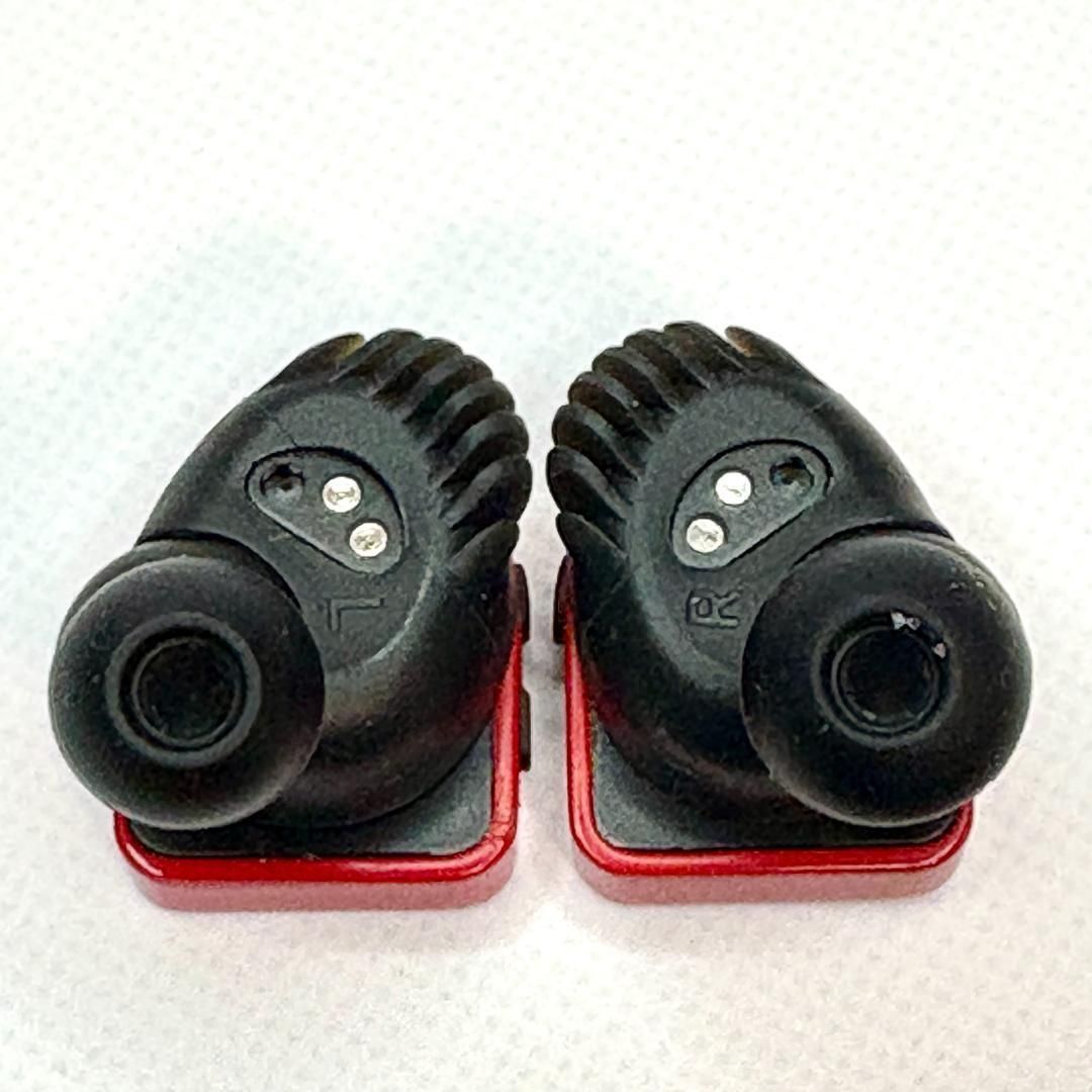 未使用級　ヴィトン　LOUIS VUITTON ワイヤレスイヤフォン　赤 未使用級 ヴィトン LOUIS VUITTON ワイヤレスイヤフォン 赤 - メルカリ