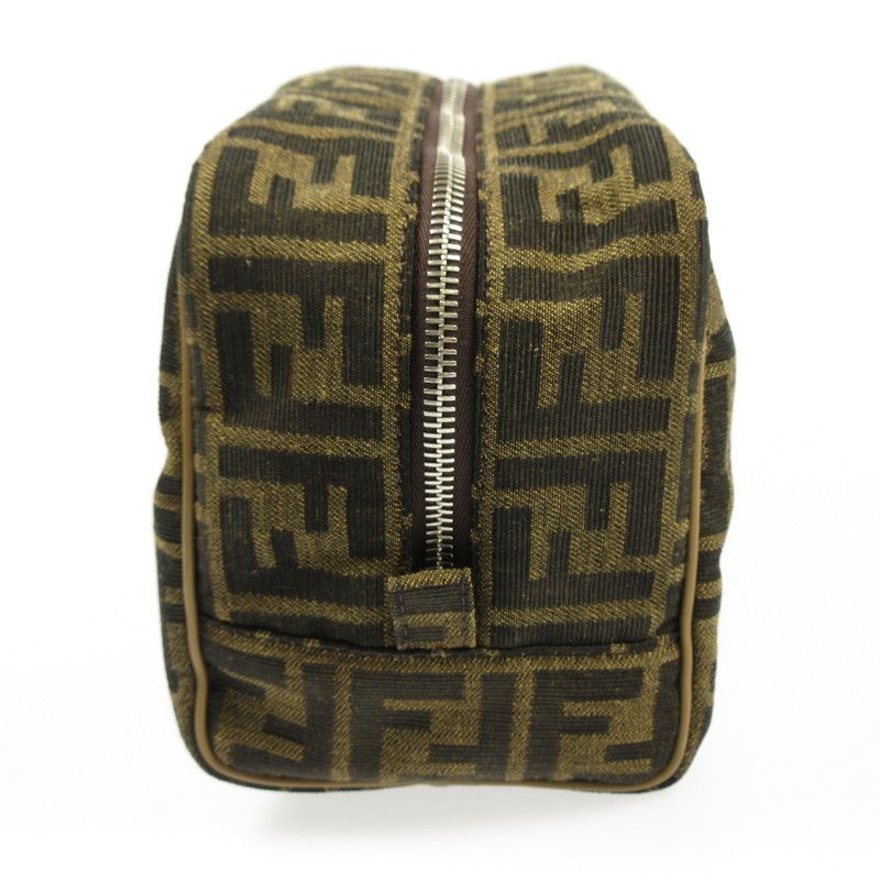  FENDI フェンディ セカンドバッグ FFポーチ 7 N 0141 ALWK F 1 HRM ズッカ 122 クラッチバッグ バッグ