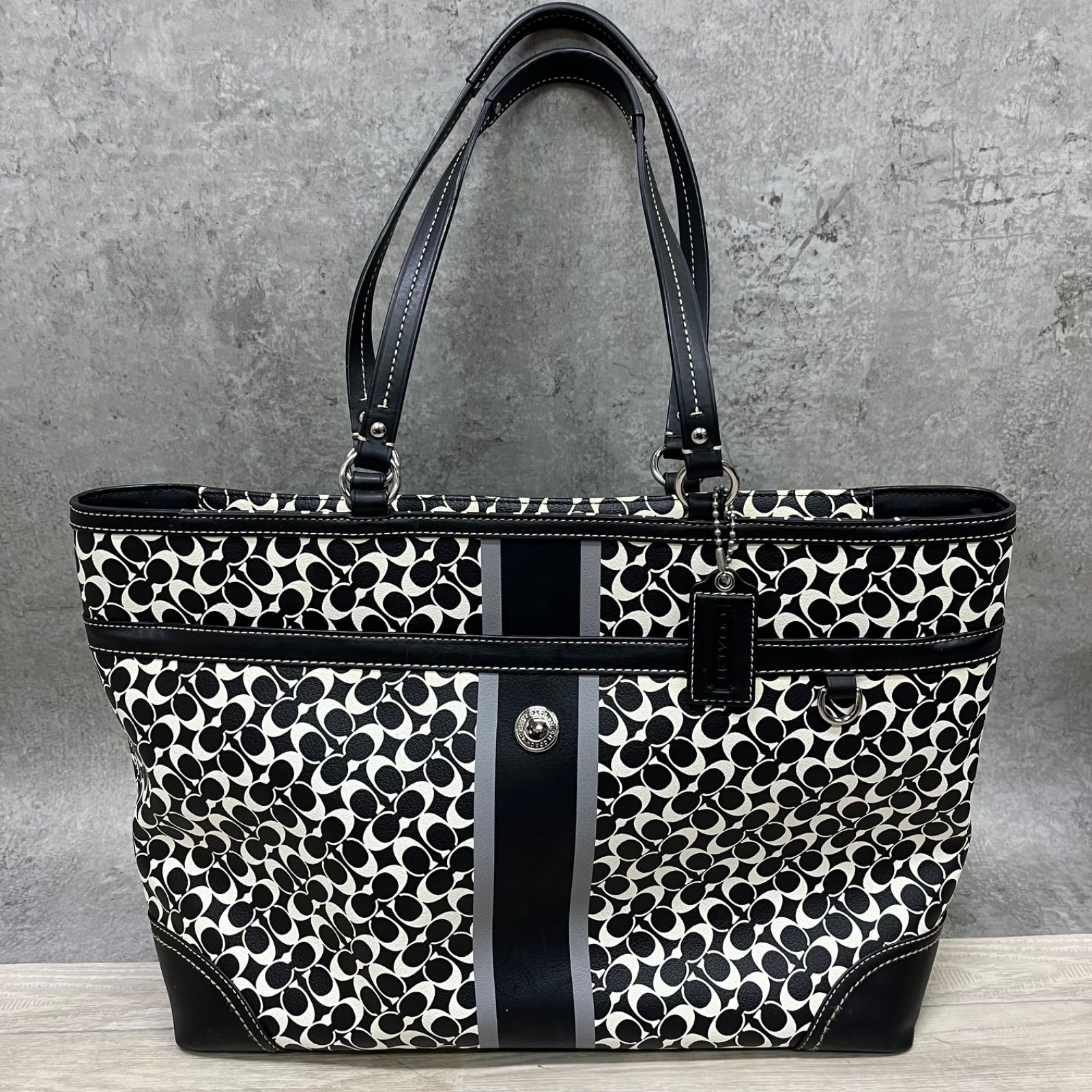 中古☆ COACH コーチ シグネチャー柄 トートバッグ PVC ブラック