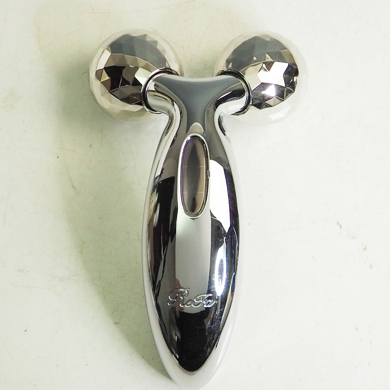 MTG ReFa リファカラットフェイス RF-CF1842B(4) 楽天市場】MTG リファカラット フェイス RF-CF1842B 美顔ローラー 小顔