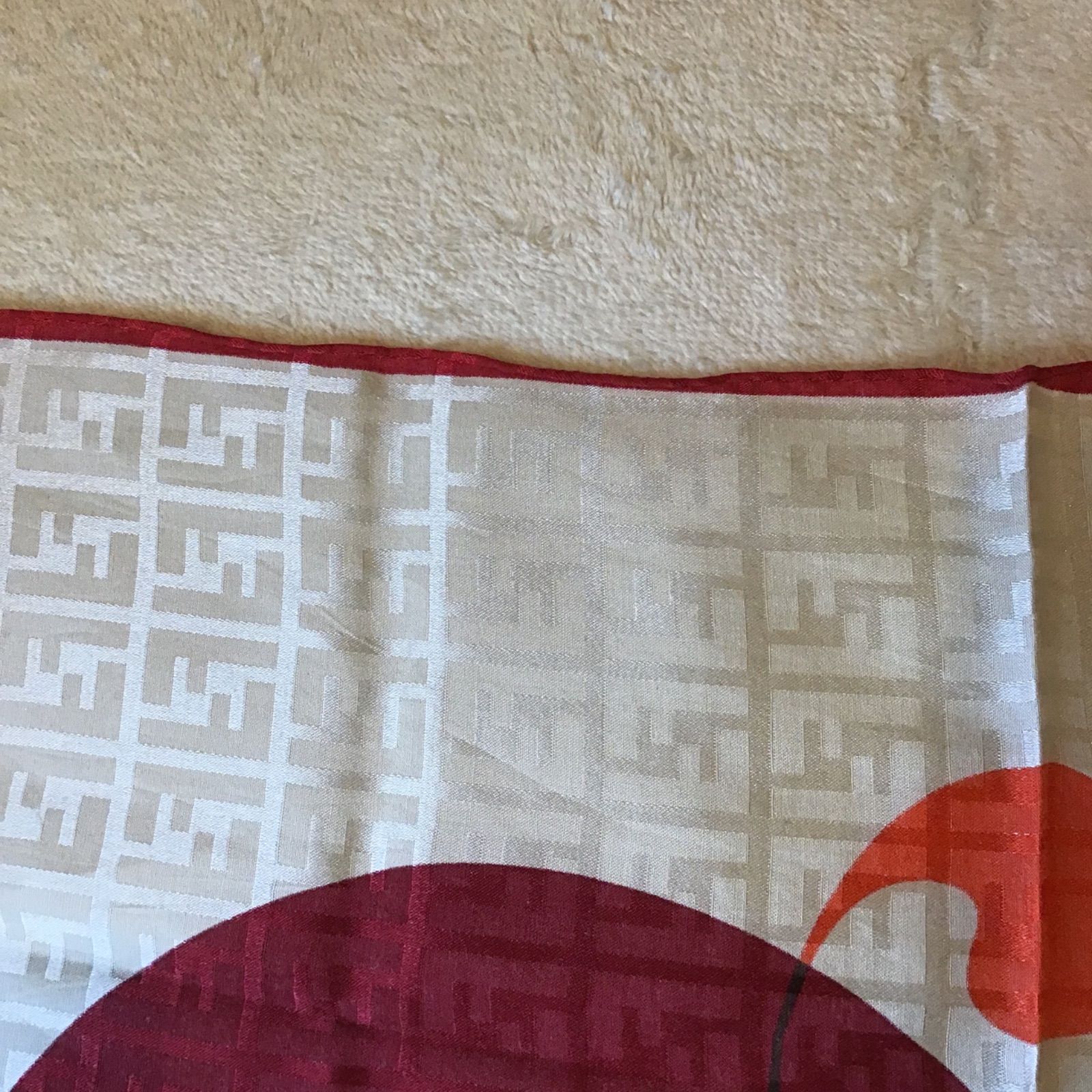 フェンディ ズッカ FENDI シルク混 ハンカチ スカーフ ロゴ入り - メルカリ