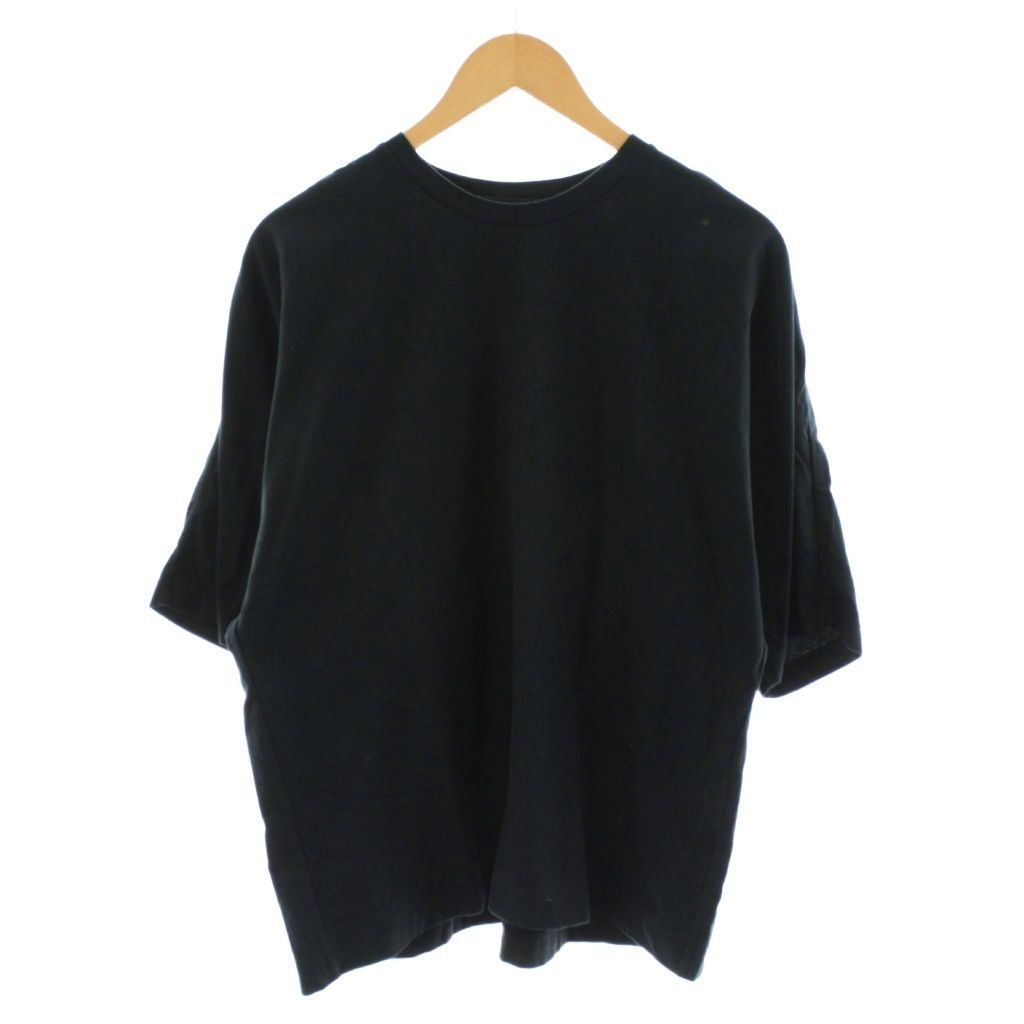 【大人気完売商品】【美品】homme plisse 半袖カットソー　ブラック HOMME PLISSÉ ISSEY MIYAKE BASICS ポロシャツ homme plisse issey