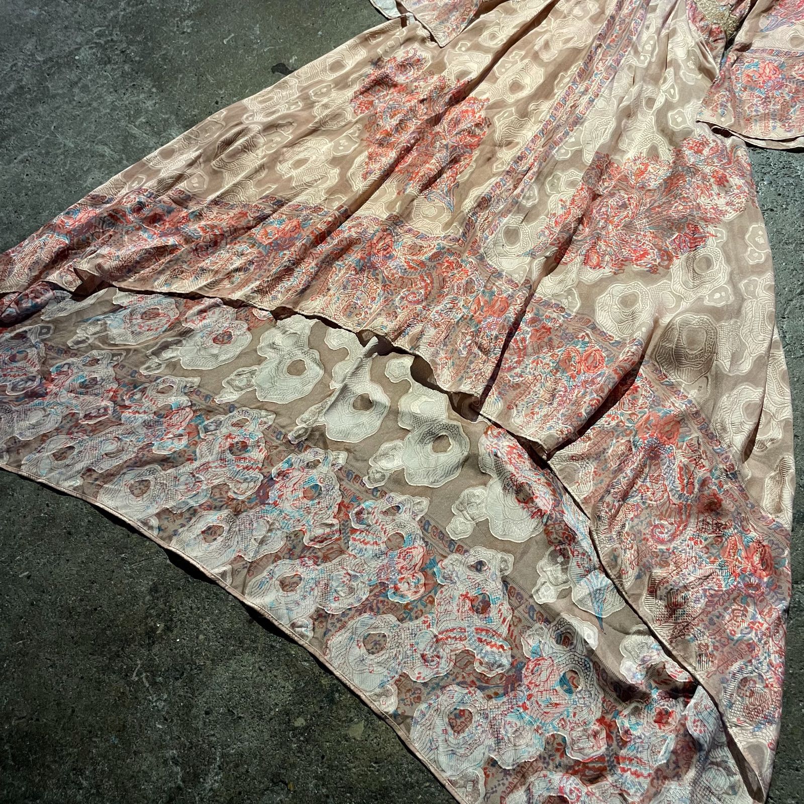 SHARE SPIRIT ボタニカル柄 シルク ワンピース シェアースピリット