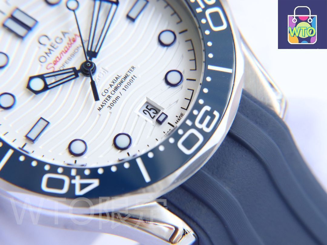 ご購入大歓迎です 未使用です オメガシリーズのダイバーズウオッチです