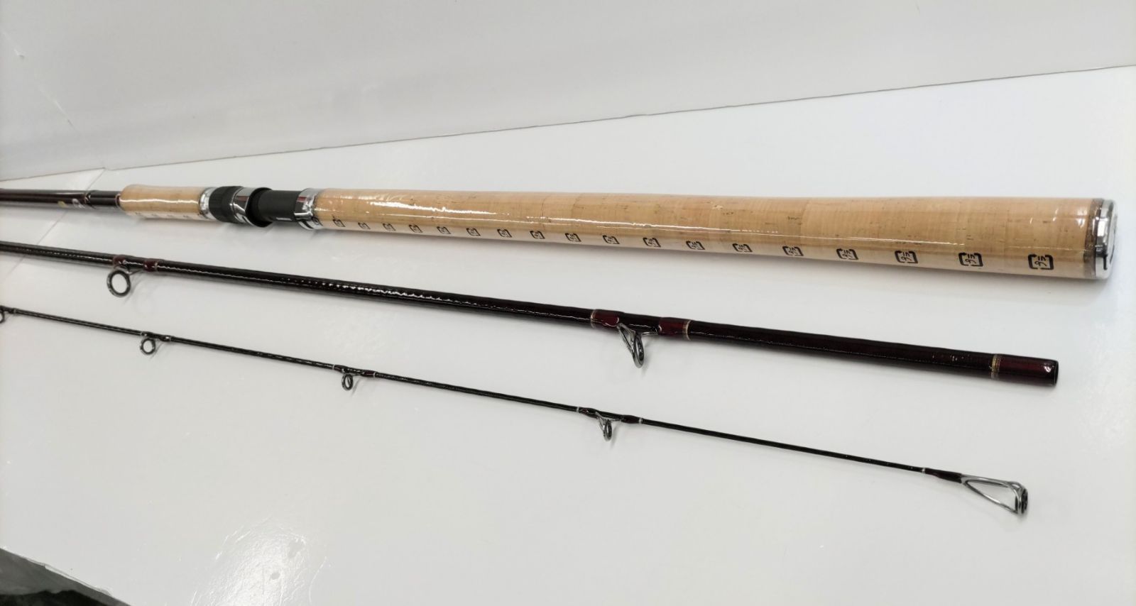 訳あり未使用品！】シマノ 10カーディフサーモンプレミアム 130H（01