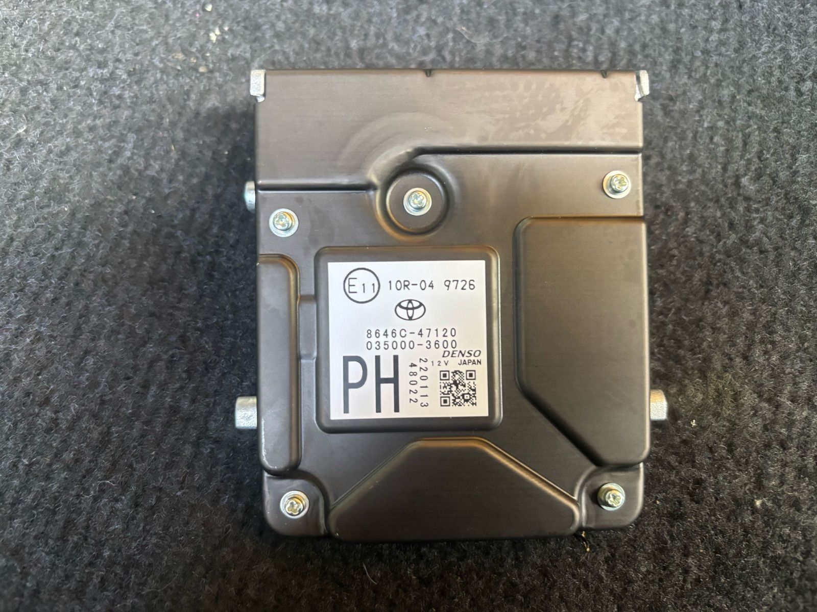 トヨタ プリウスPHV(ZVW52) トヨタ純正 フォワードレコグニション 