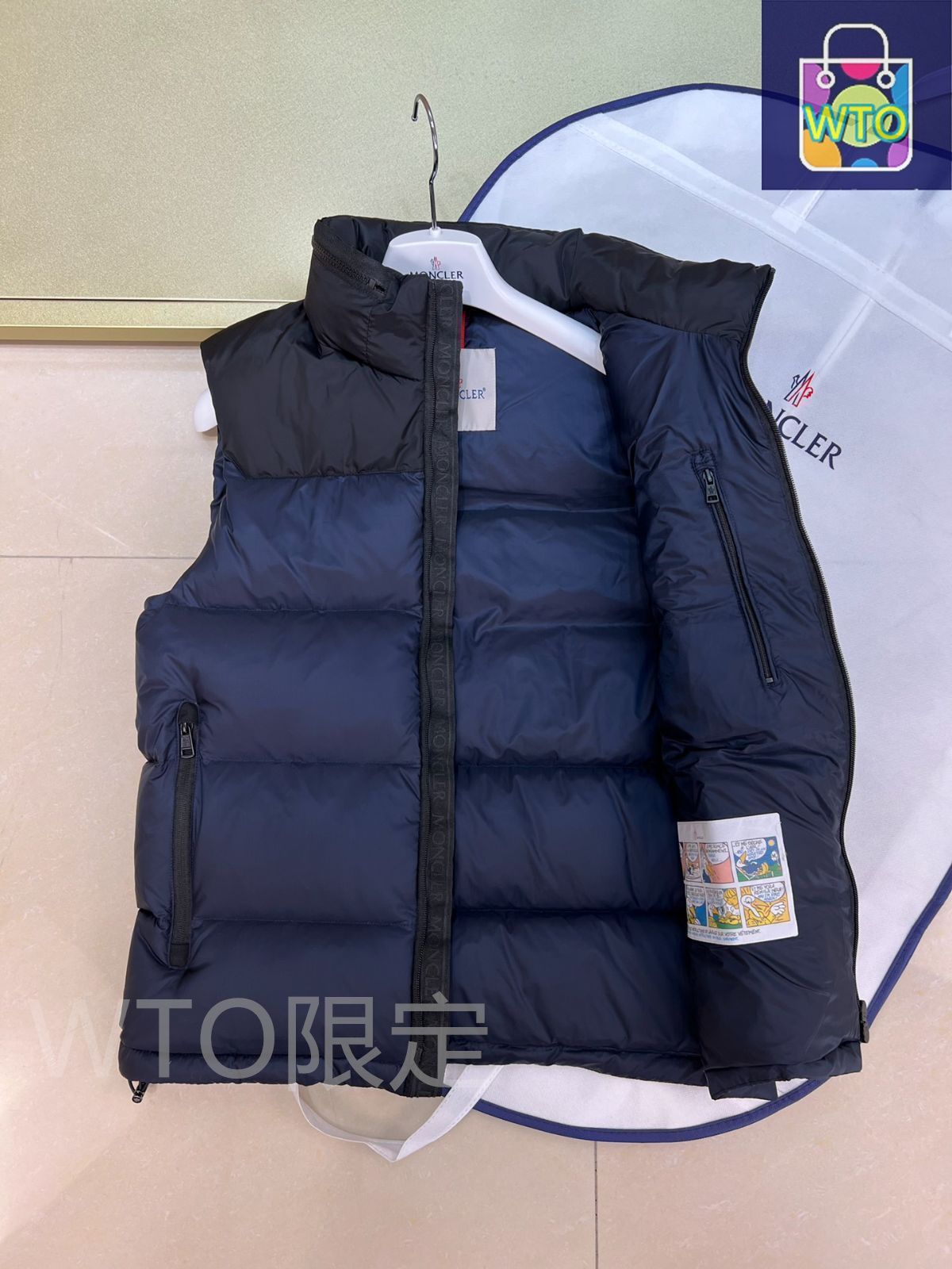 再値下げ⭐︎モンクレール⭐︎ベスト⭐︎104センチ MONCLERモンクレール 濃い青色 新しいクラシックベスト｜本日限定特価