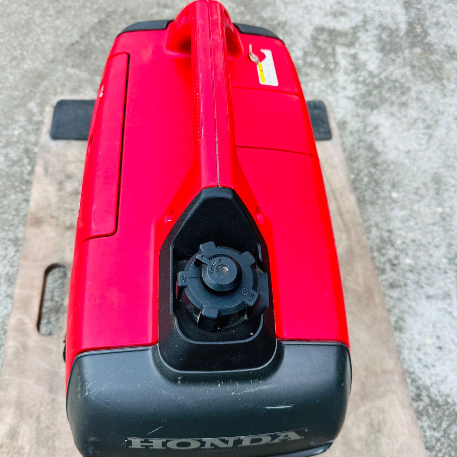 HONDA ホンダ インバーター発電機 EU16i ガソリン ポータブル発電機