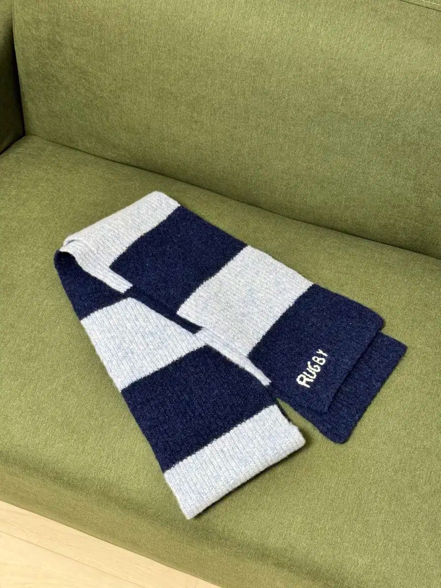 ポーカーフェイス ラグビー マフラー