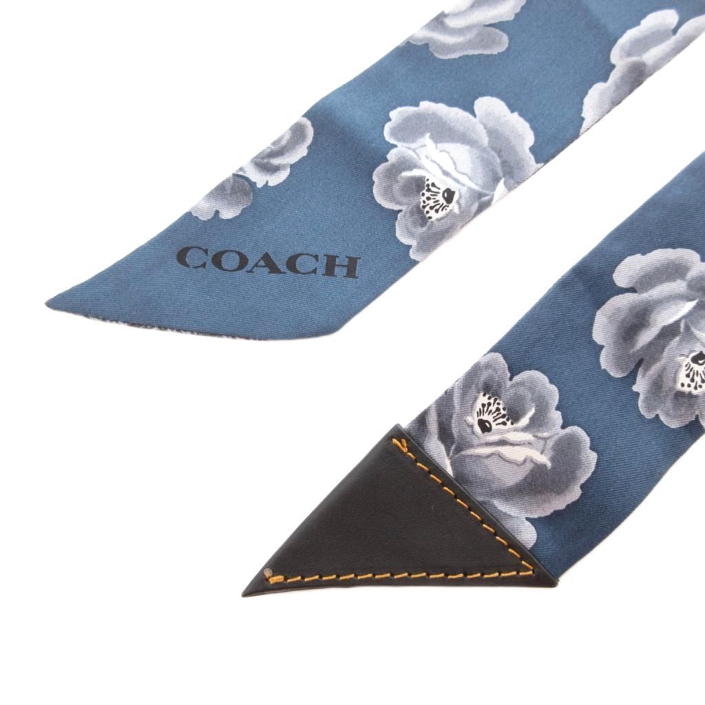 ロゴ フラワープリント