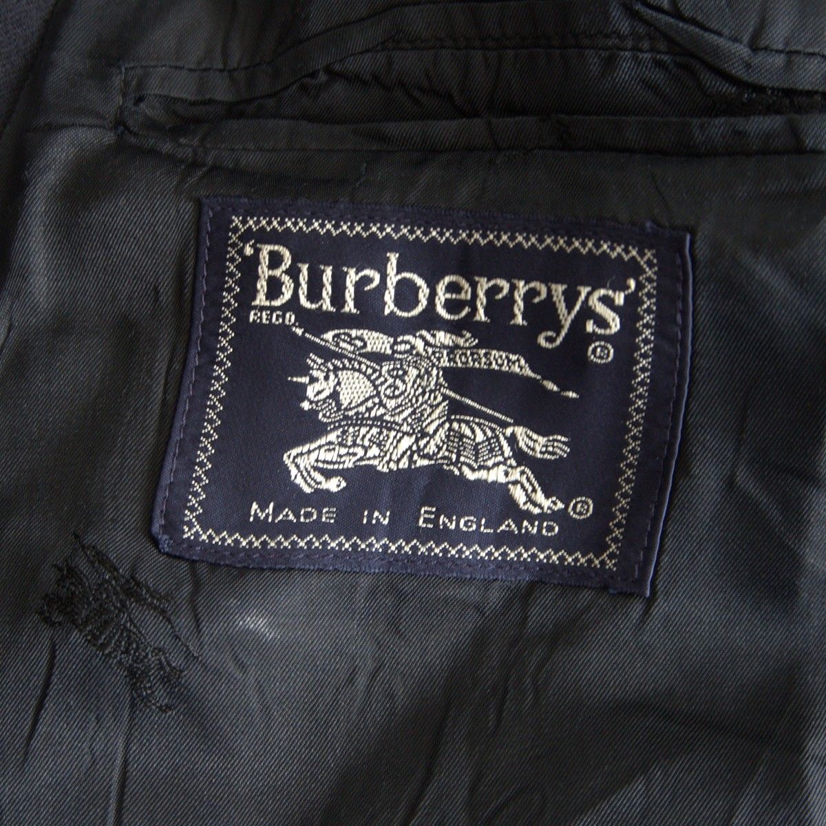 【雰囲気抜群】 BURBERRYS 【テーラードジャケット /紺ブレ】52 ダブル バーバリーズ s2511100 雰囲気抜群】 BURBERRYS 【テーラードジャケット /紺ブレ】52 ダブル