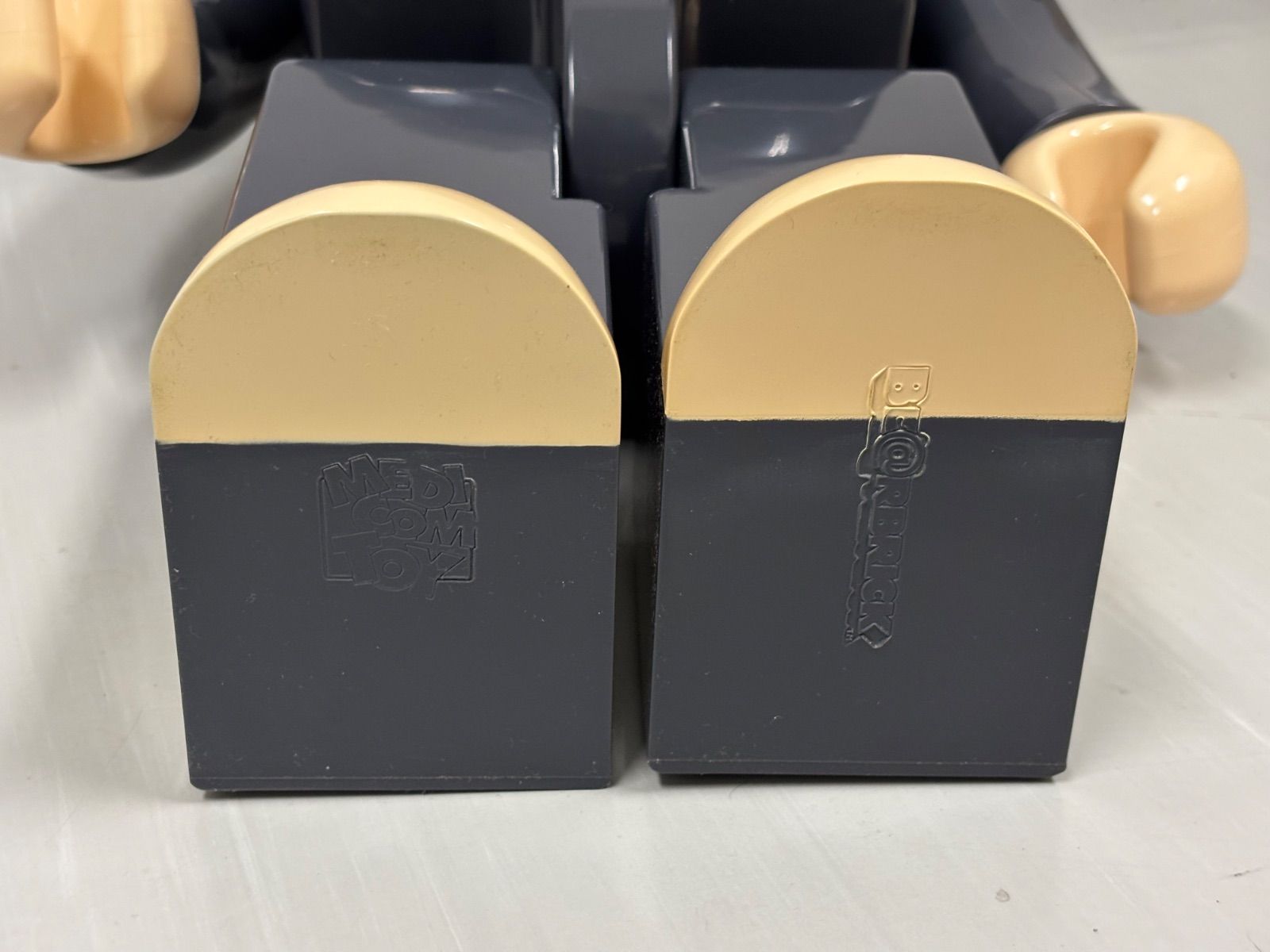 BE@RBRICK ベアブリック XLARGE LITTLE FRIEND BLACK 1000