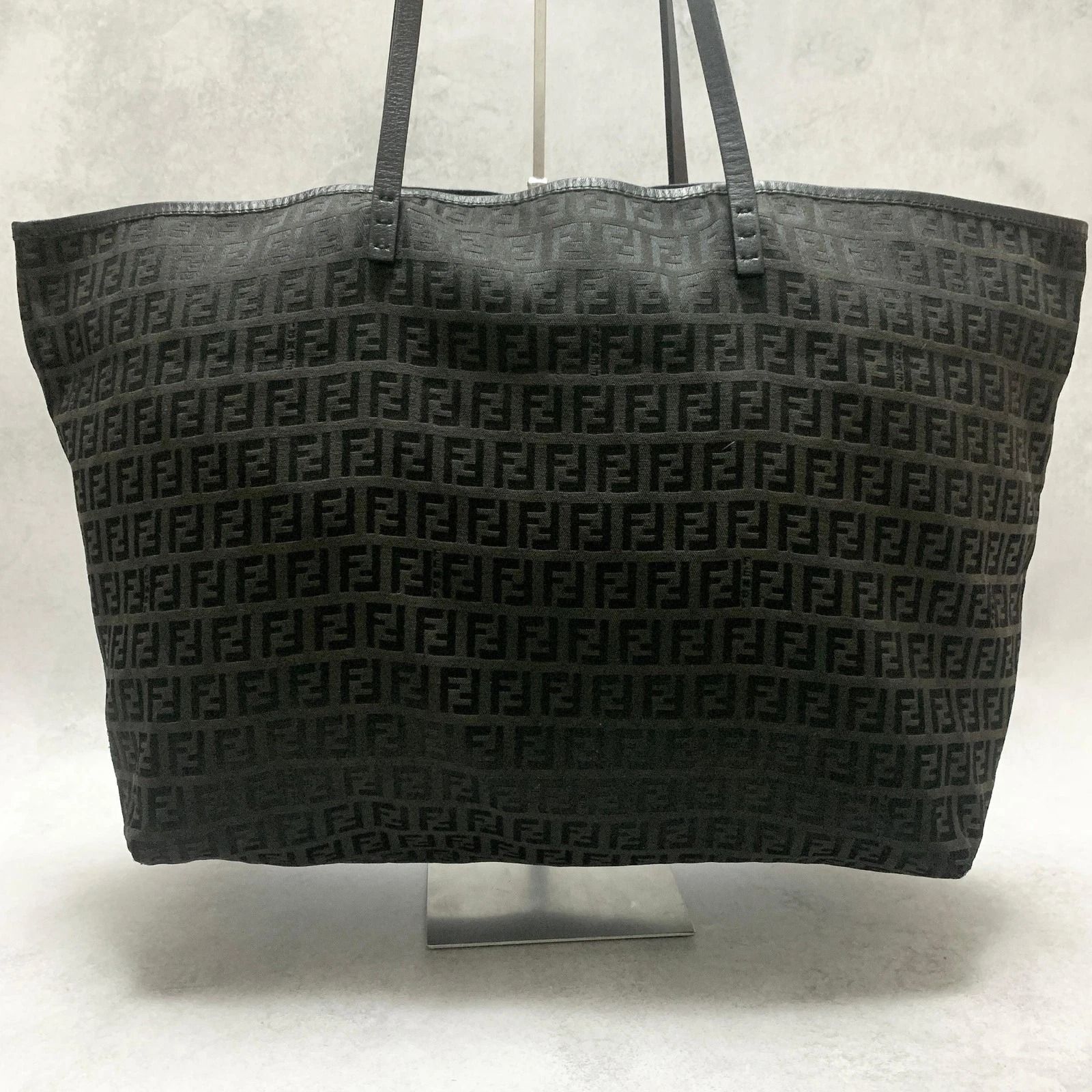 FENDI トートバッグ ハンドバッグ ズッキーノ FF キャンバス 黒 レザー