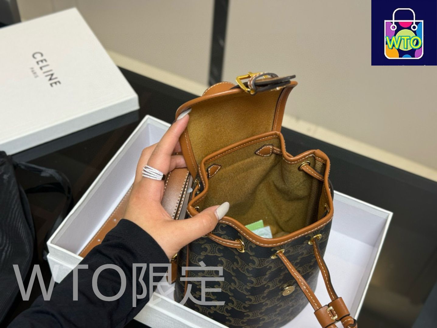 CELINE ベージュバックパック ミニ 現地価格セール ミニ CELINE