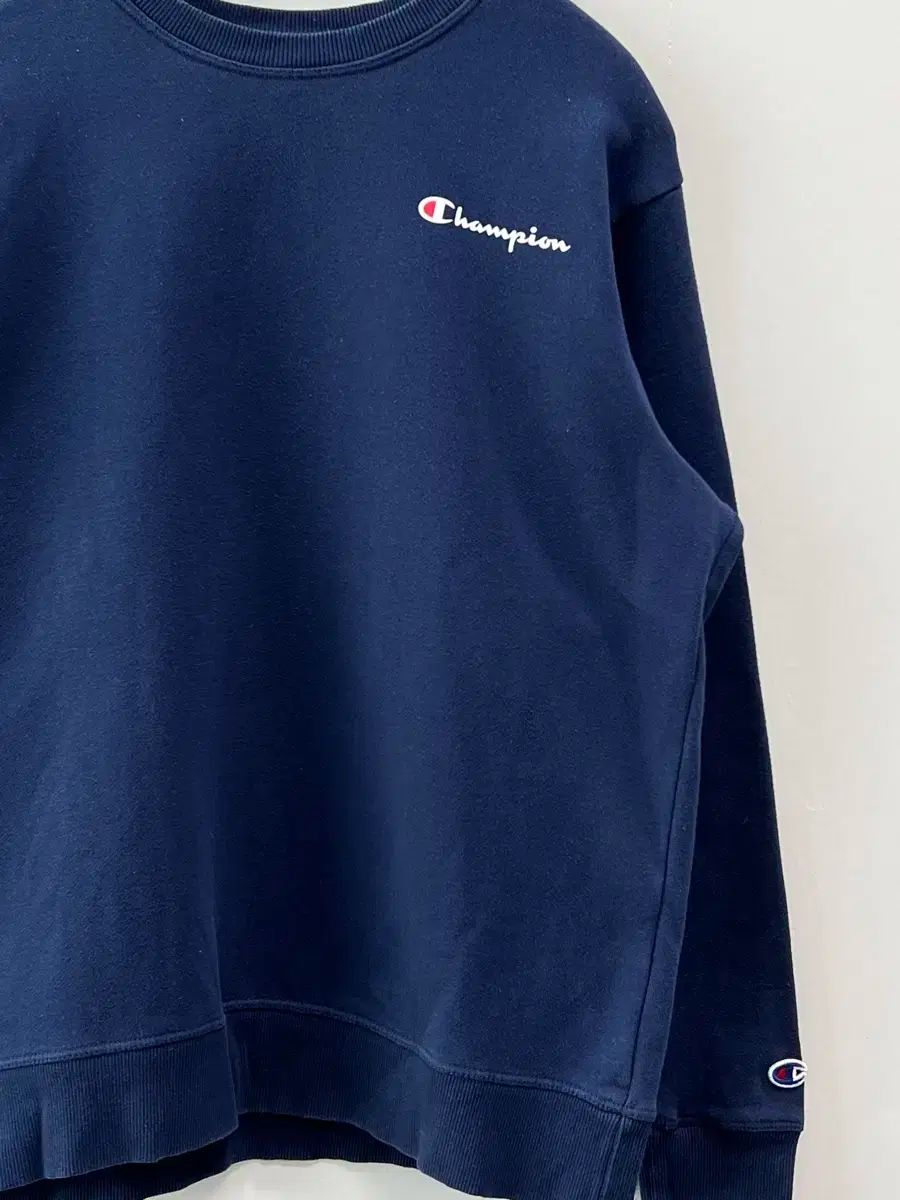 チャンピオン ロゴ プリンティング スウェット ネイビー