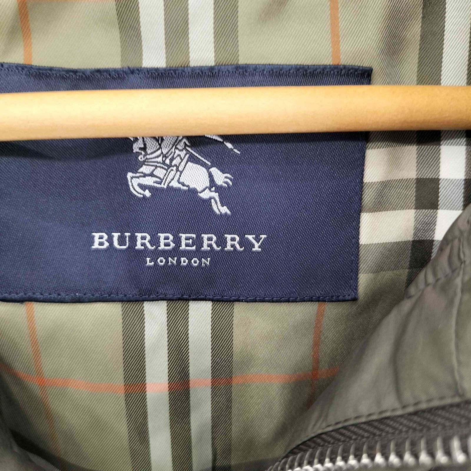 BURBERRY LONDON スタンドカラージャケット M BURBERRY - バーバリー スタンドカラージャケット ジップアップ ミドル