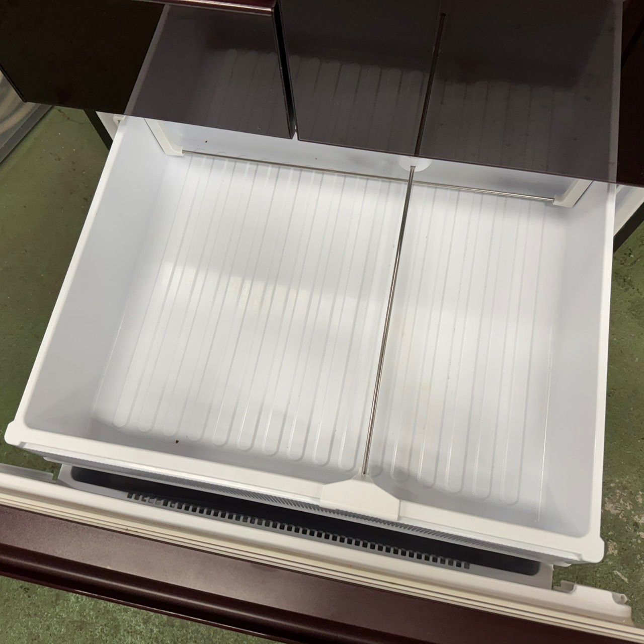 27B7 送料設置無料　SHARP　自動製氷機能付き大型冷蔵庫551L 洗濯機 27B7 送料設置無料 SHARP 自動製氷機能付き大型冷蔵庫551L 洗濯機 629送料