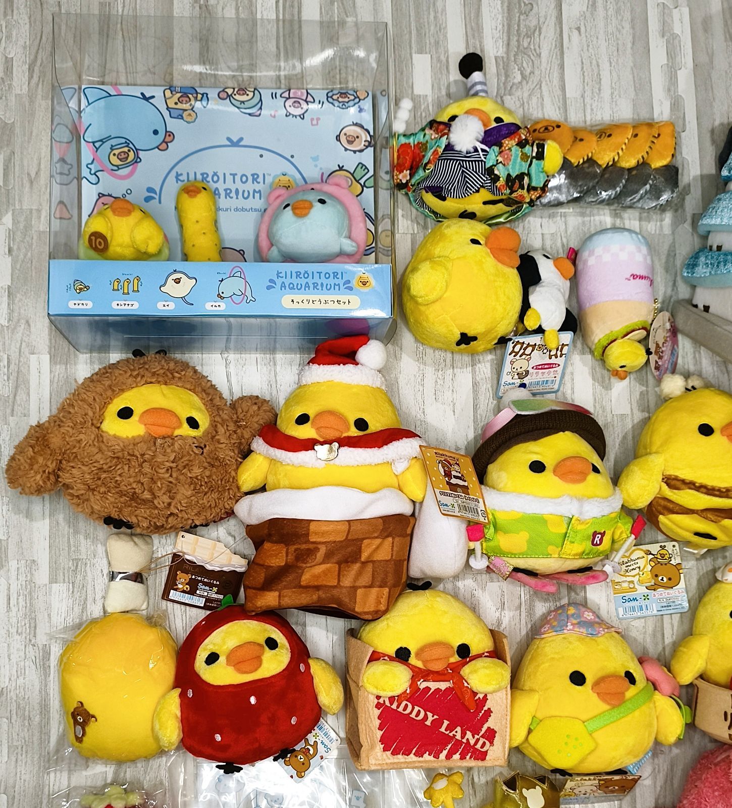 キイロイトリ アクアリウム そっくりどうぶつセット リラックマ