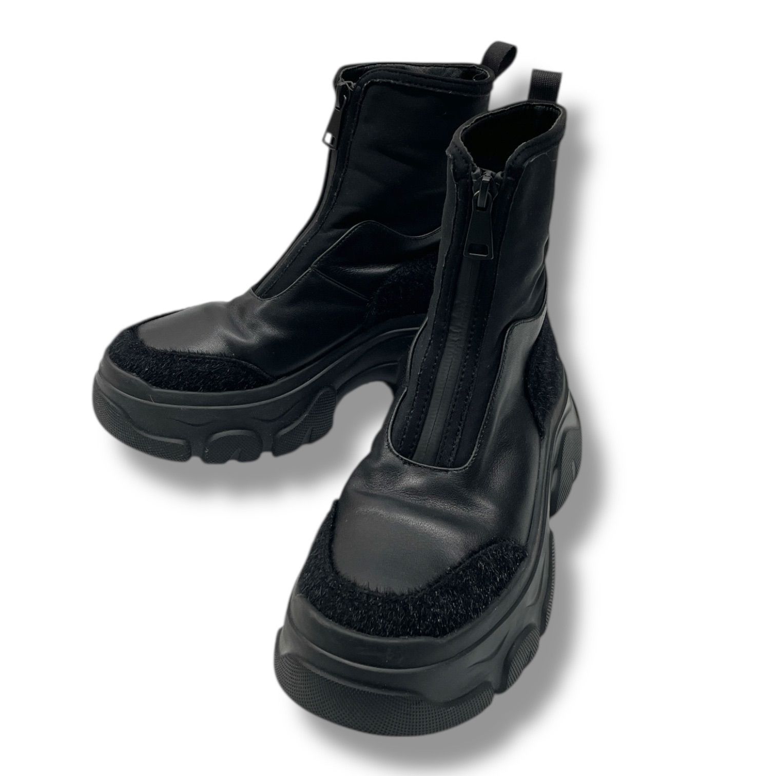 SUM 1 STYLE スミスタイル ボリュームソール ショートブーツ 厚底ブーツ レザー 牛革 ファスナー 軽量 スタイルアップ 黒 ブラック 23 cm レディース 秋 冬 ゴーゴー古着 26 No.1239