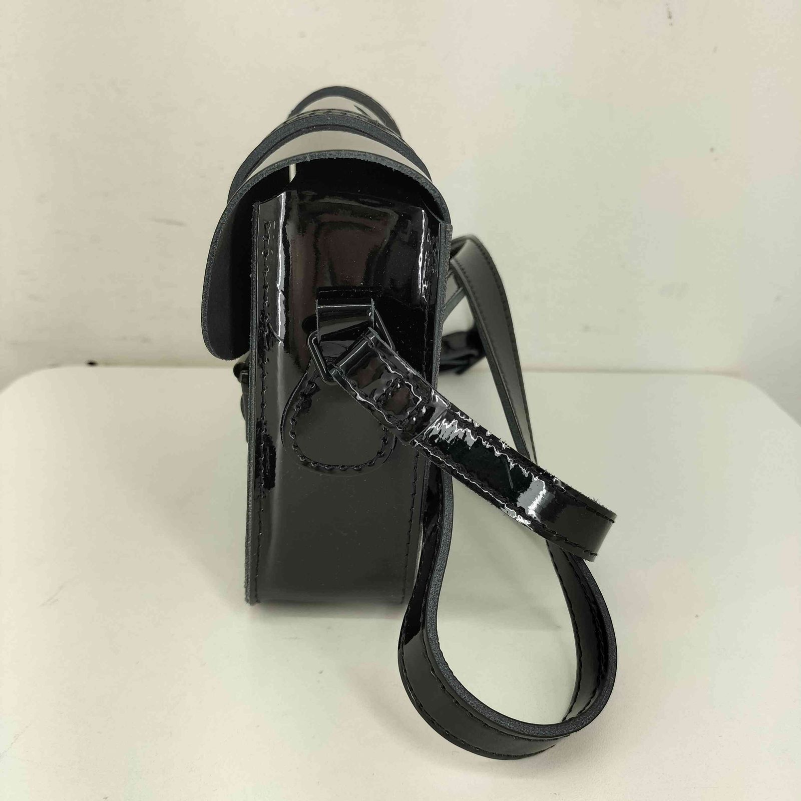 ドクターマーチン Dr.Martens SATCHEL BAG BLK Patent レディース 表記