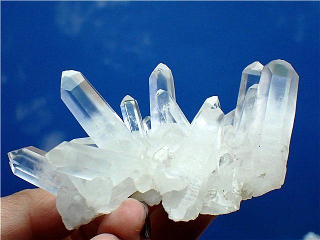 ◇超強いパワーヒマラヤ産天然水晶クラスターYT6B6/26B25C - メルカリ