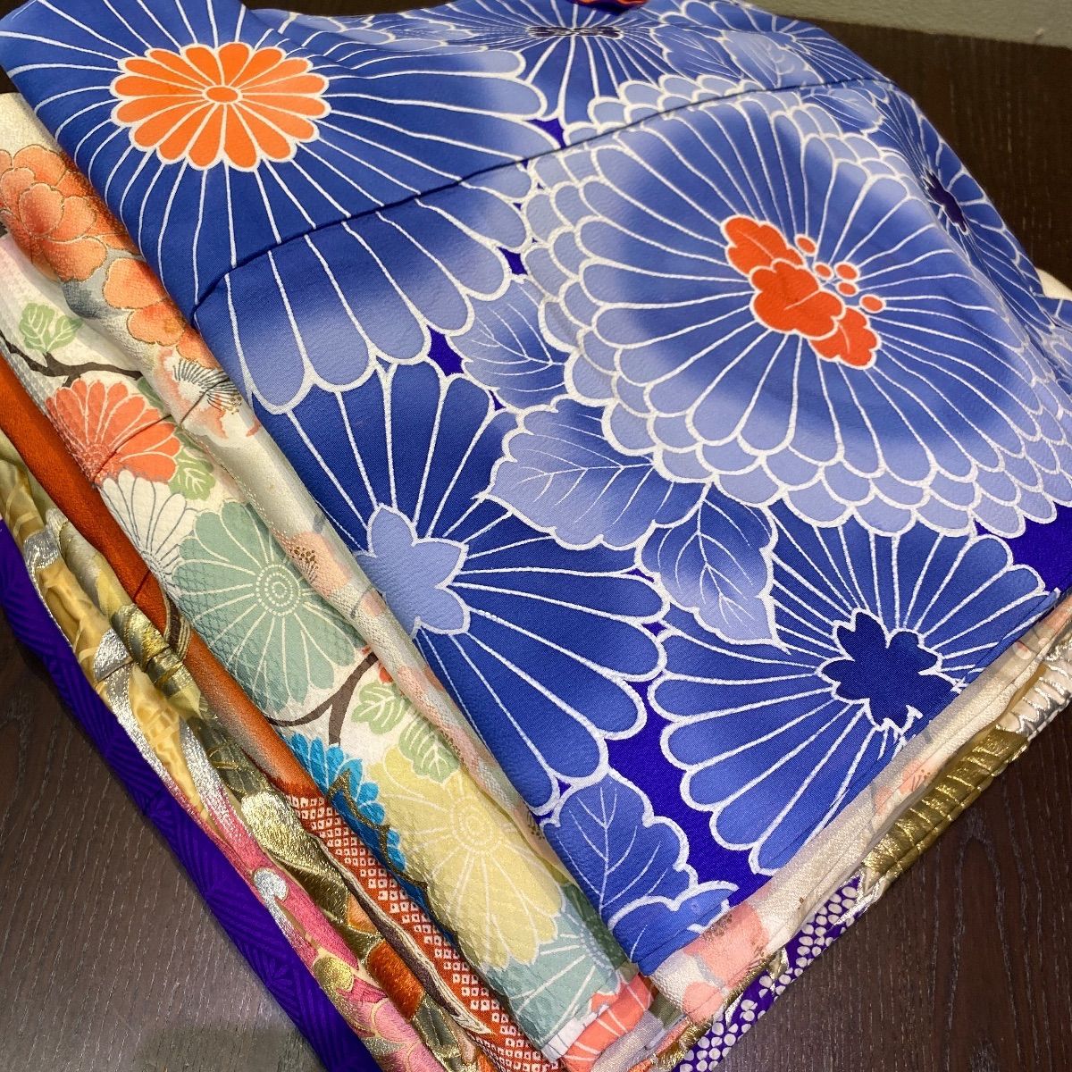 まとめ売り】正絹振袖7枚 リメイク素材 ハンドメイド向け - メルカリ