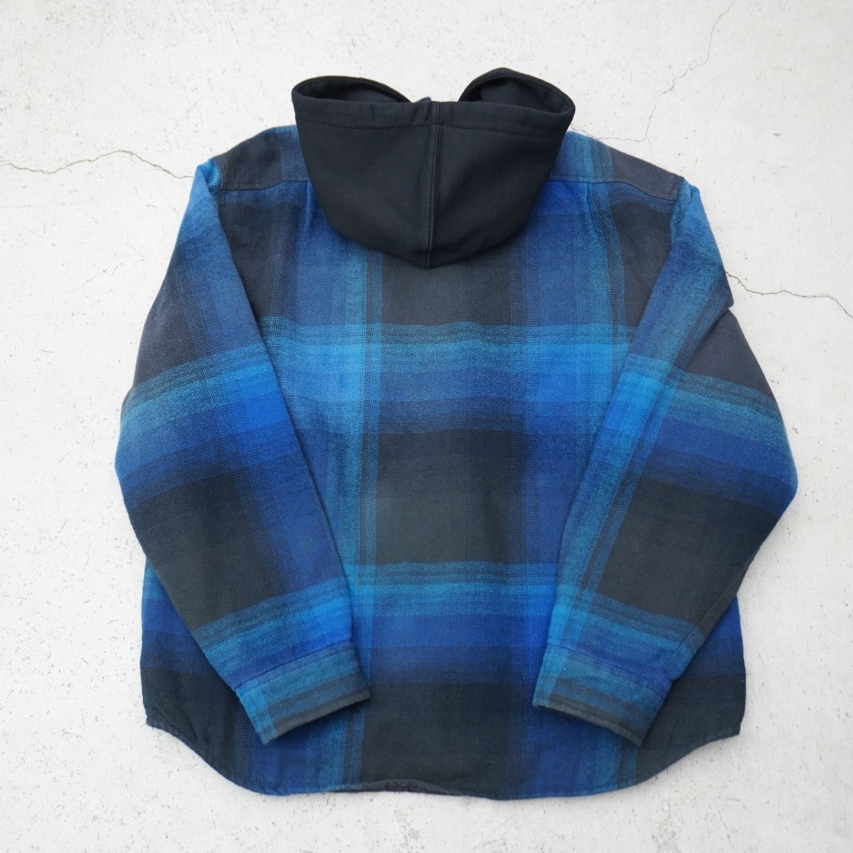 美品 国内正規 25SS Supreme シュプリーム Quilted Lined Hooded