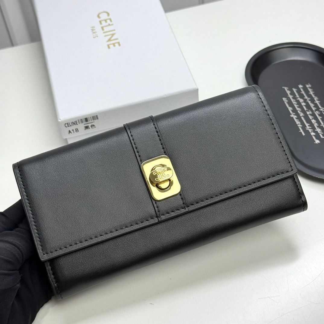 CELINE （セリーヌ） ラージウォレット 16 セーズ 財布 長財布 - メルカリ