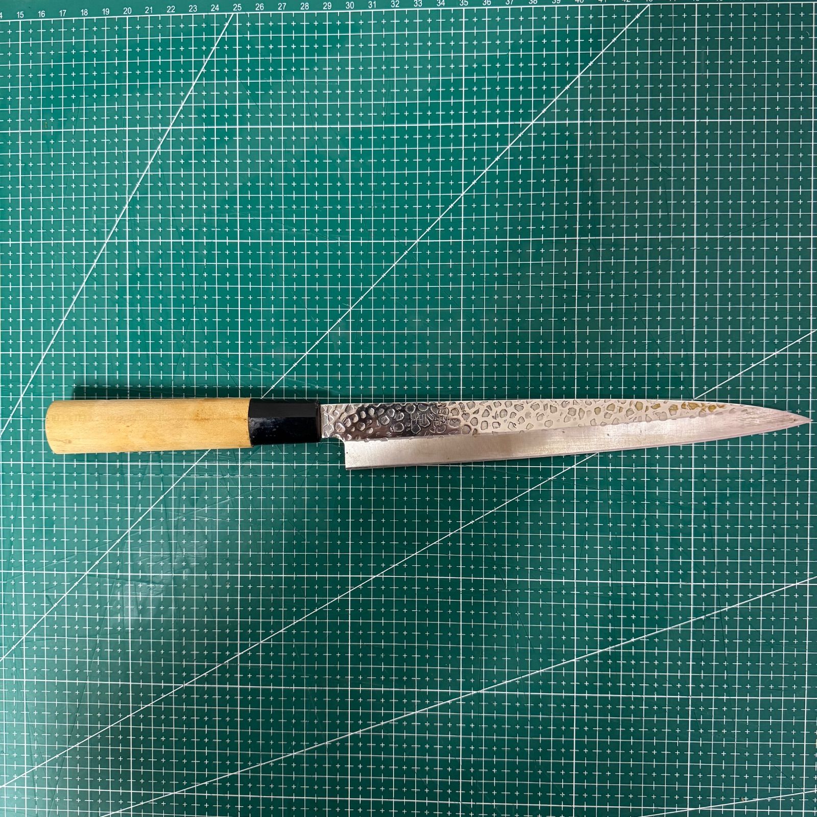 中古良品】暁里 古流和包丁 2点セット☆三徳170mm 柳刃205mm☆刃こぼれ