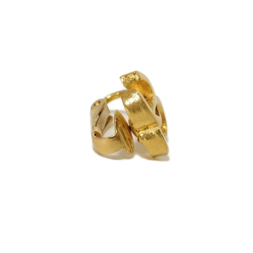 CHANEL ゴールド CCロゴ イヤリング　片耳 CHANEL シャネル ココマーク 片方のみ ロゴ GP クリップ式 233