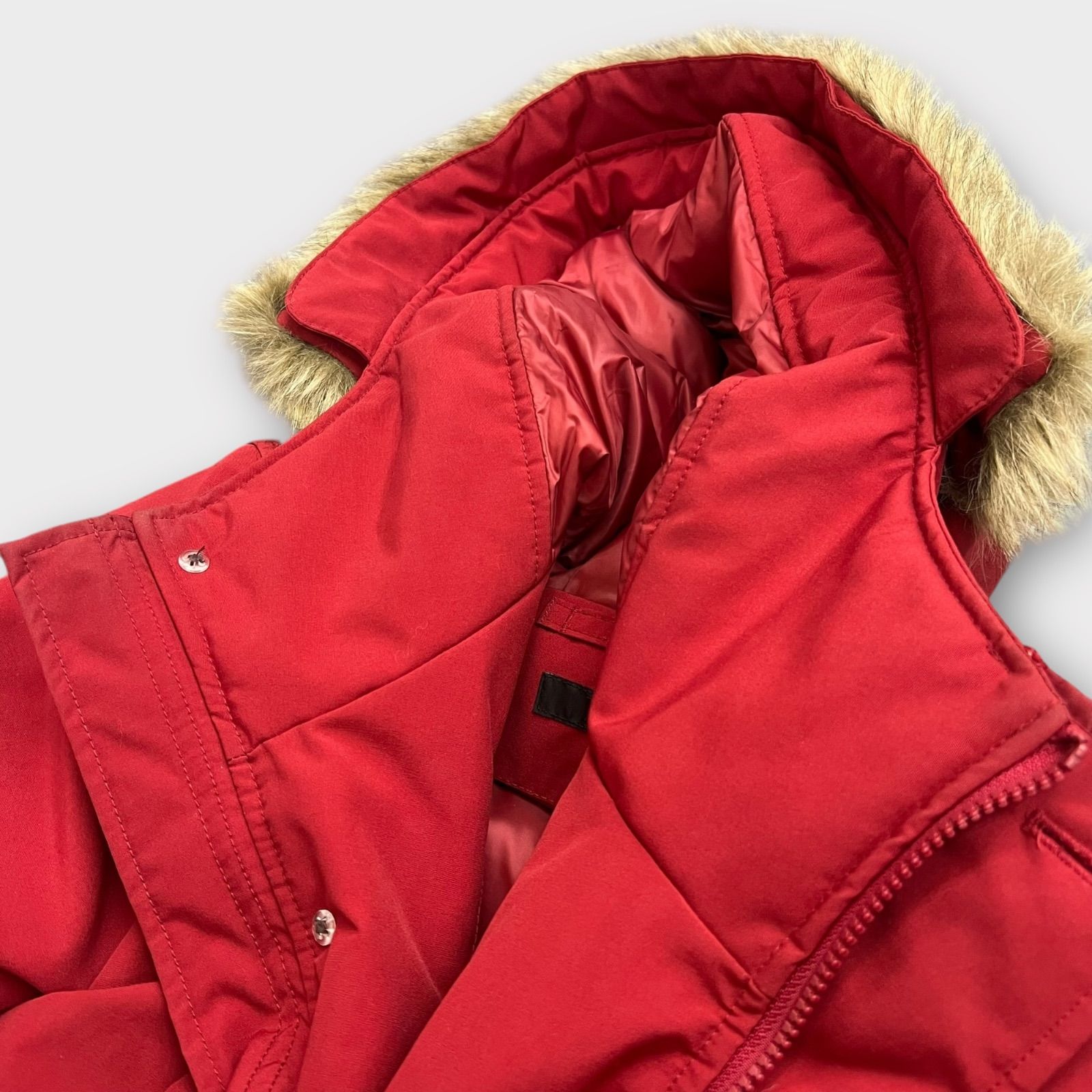ユニクロ ノンキルトダウンジャケット UNIQLO レッド Mサイズ 311 