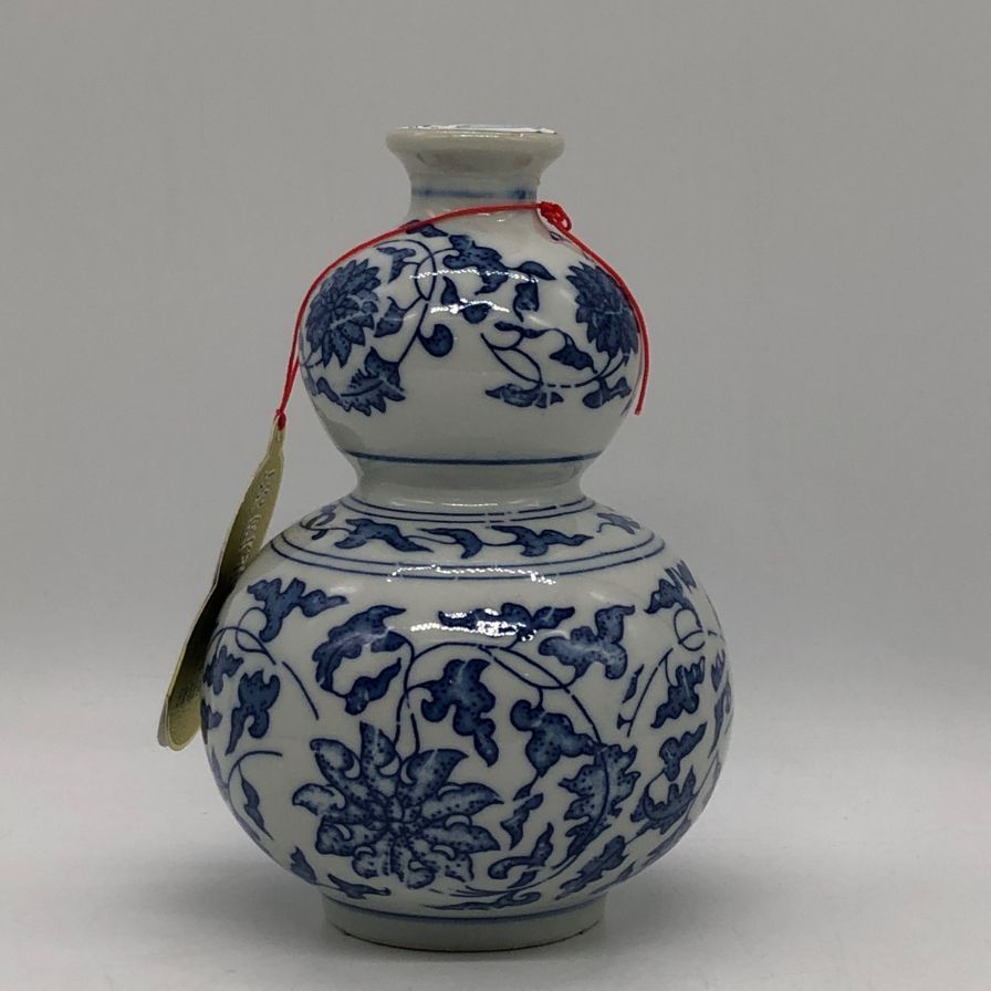 紹興白塔有限公司 紹興酒 熟成8年 14% 500ml 794g 中国酒【Q0】 - メルカリ