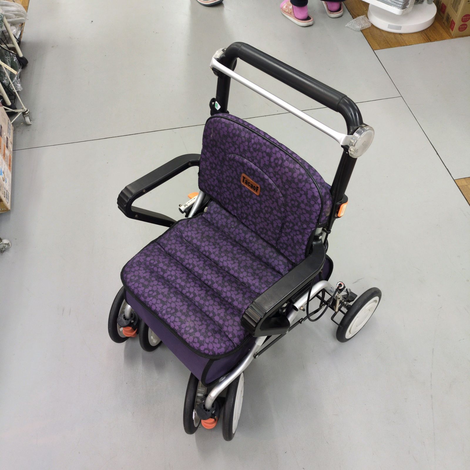 J563 ★多少の使用感有り★幸和製作所★TacaoF★シルバーカー★レコルティ★ST10