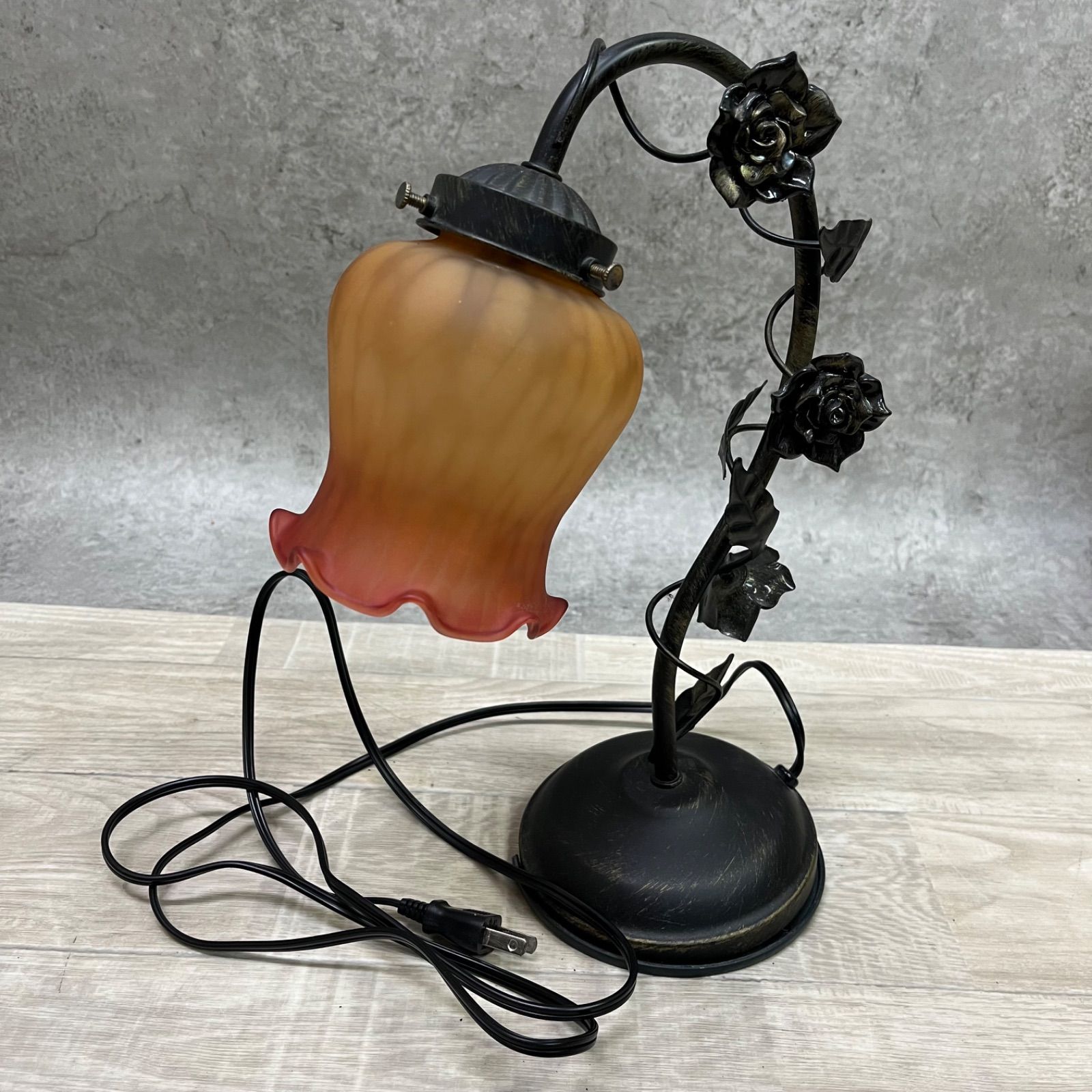 ジャンク品 動作不良 昭和レトロアンティーク薔薇ランプ スタンド