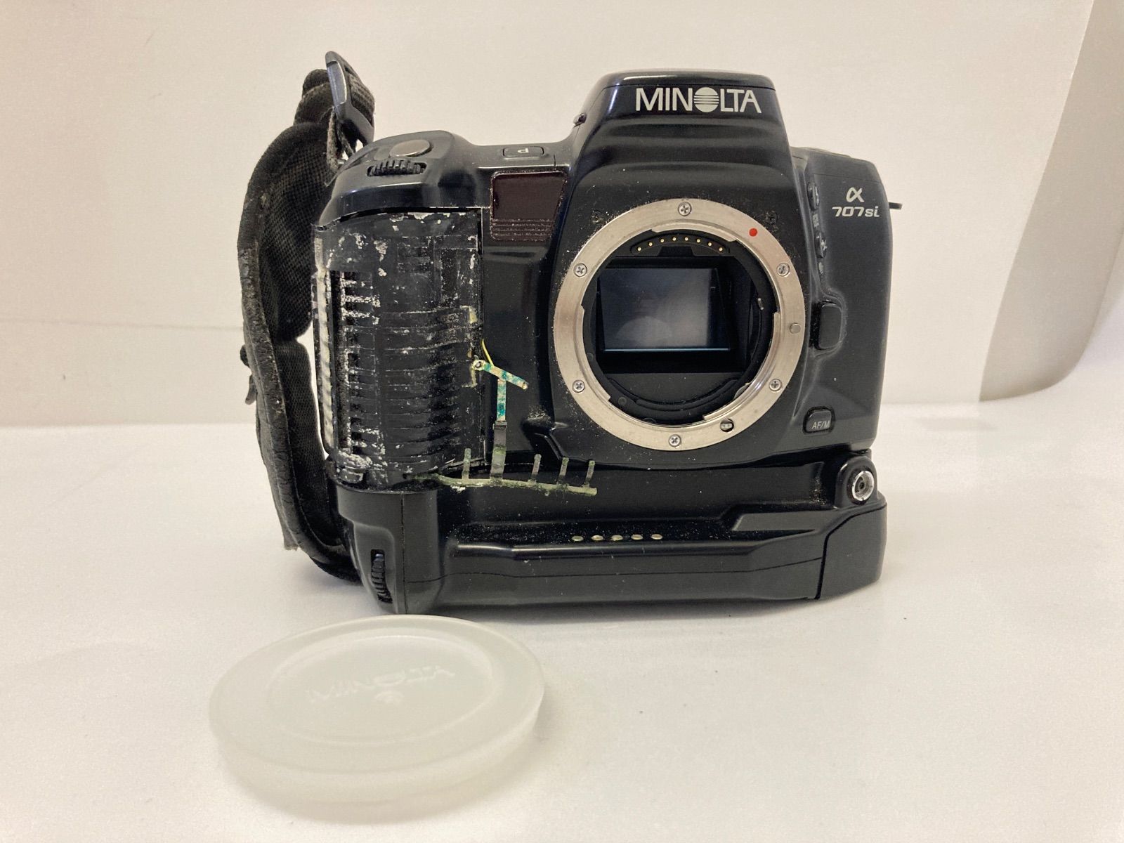 MINOLTA カメラセット Minolta XE & SR-T101一眼レフカメラセット - メルカリ