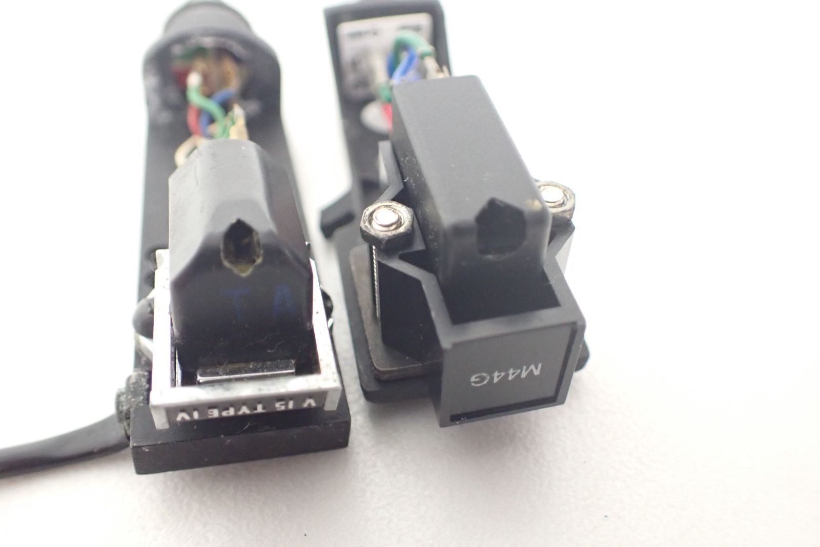 SHURE M44G カートリッジ 2個セット 2個セット SHURE ( シュアー ) ⁄ M44G カートリッジ 針なし ② SHURE